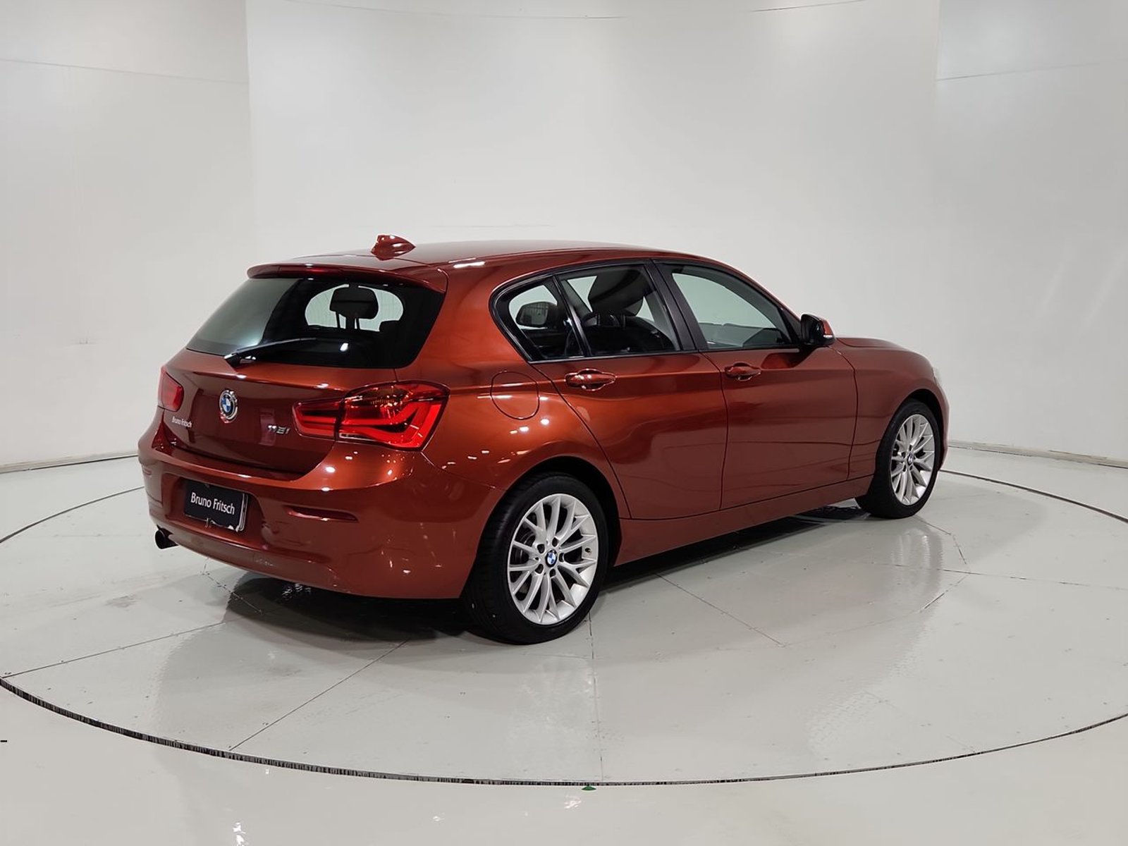 Bmw 118 I 118I HB 1.5 AT 2019 - Imagen 11 de 20