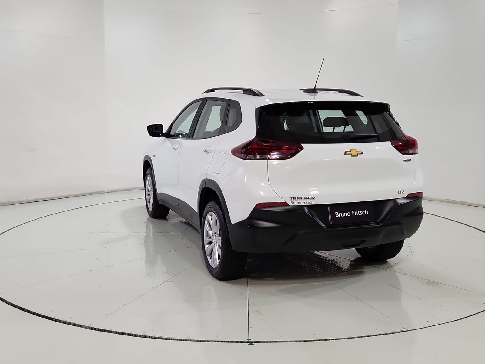 Chevrolet TRACKER 1.2T 2023 - Imagen 8 de 20
