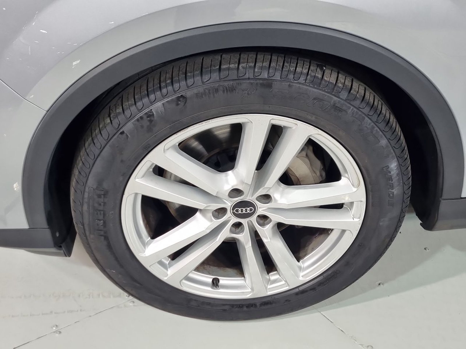 Audi Q7 55 TFSI 4X4 3.0 AUT 2023 - Imagen 18 de 20