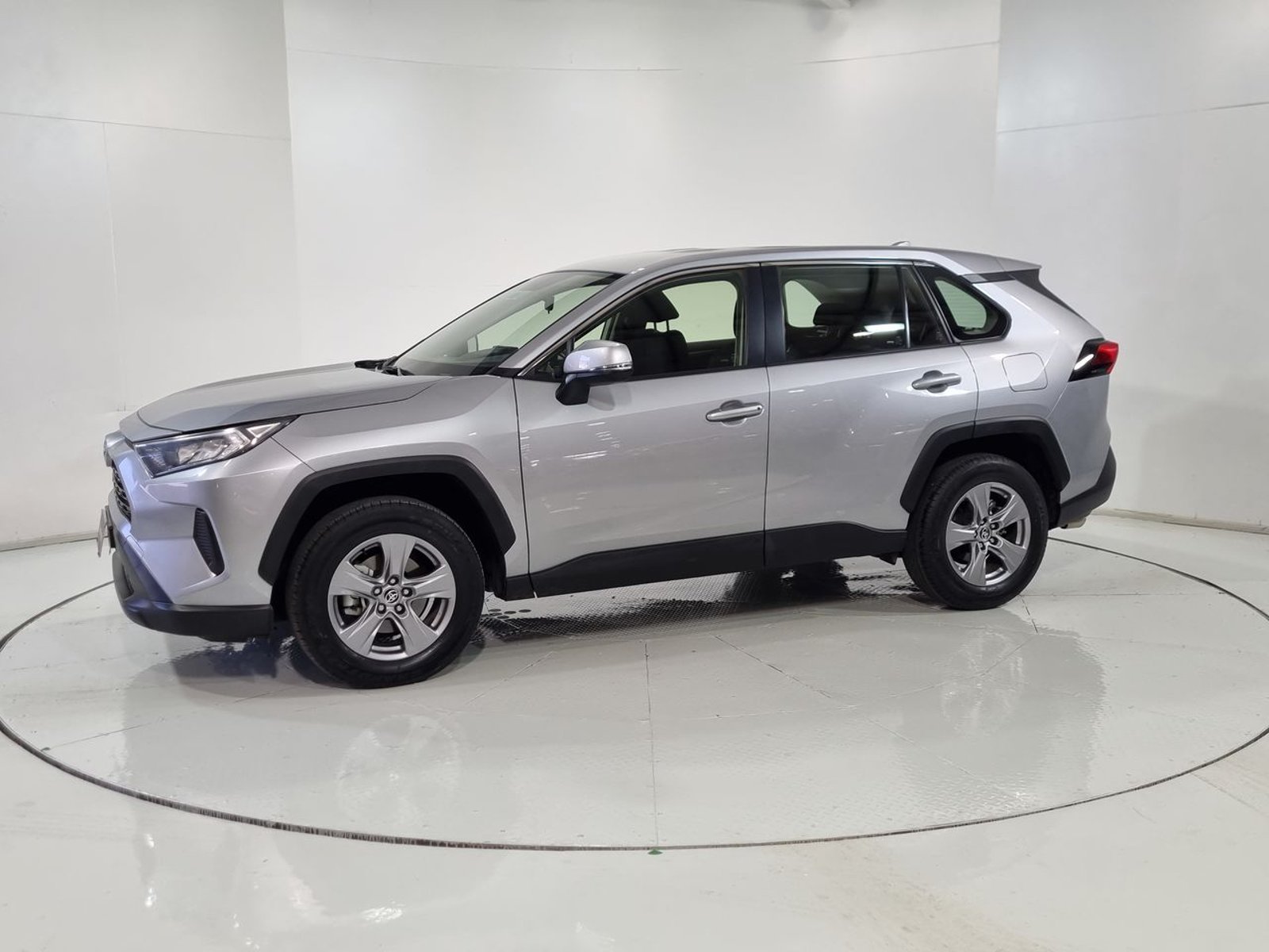 Toyota RAV4 4X2 2.0 AT 2026 - Imagen 4 de 20