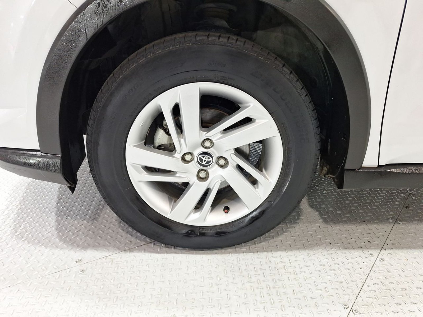 Toyota RAIZE CVT 1.2 AUT 2023 - Imagen 14 de 20