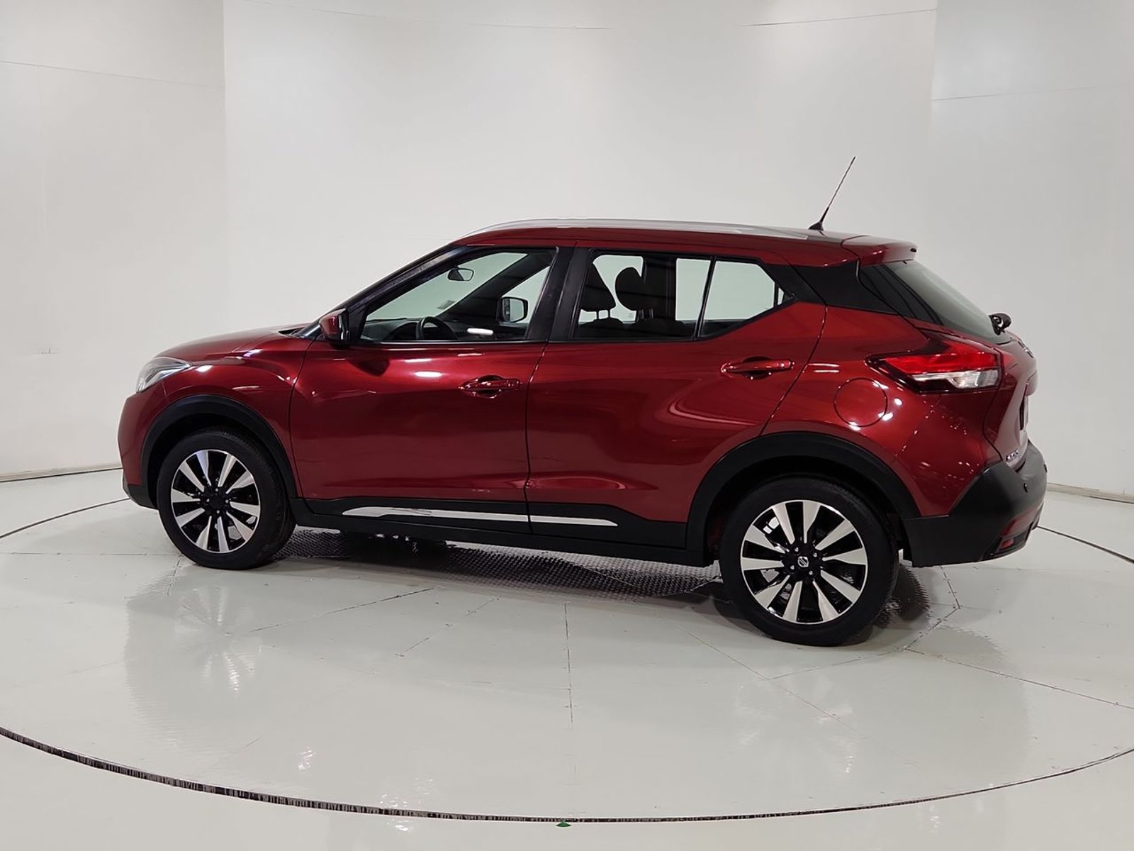 Nissan KICKS 1.6 2019 - Imagen 6 de 20