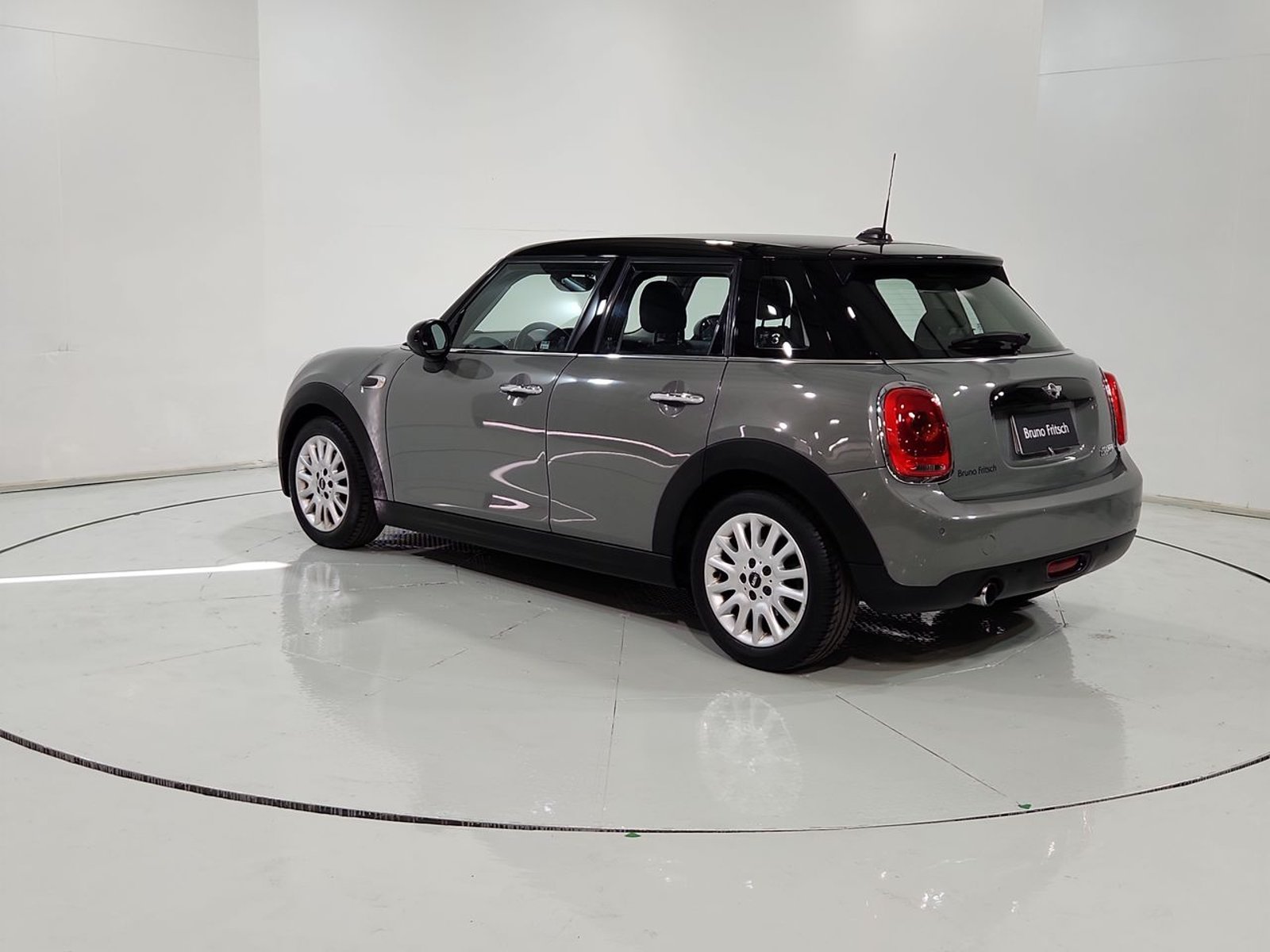 Mini COOPER F55 COOPER PEPPER HB 1.5 2016 - Imagen 7 de 20