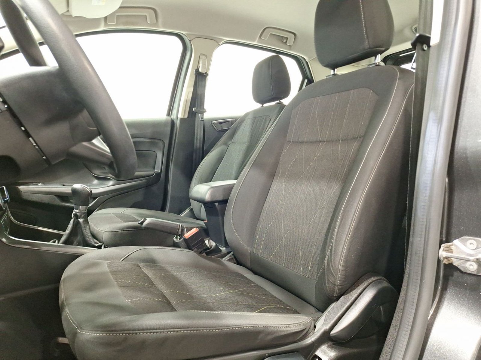 Ford ECOSPORT S 1.5 2021 - Imagen 18 de 20