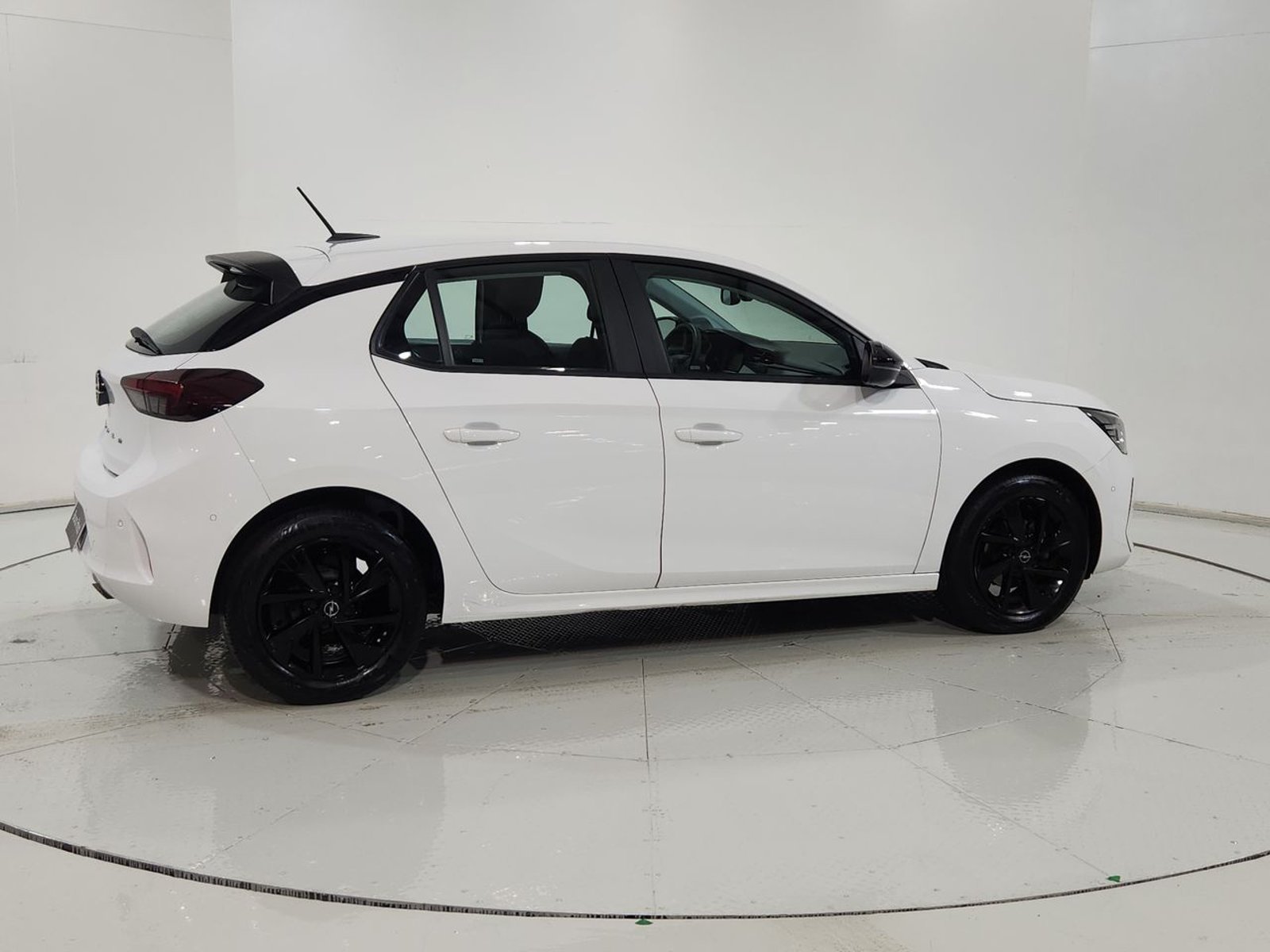 Opel CORSA 4X2 1.2 2024 - Imagen 12 de 20