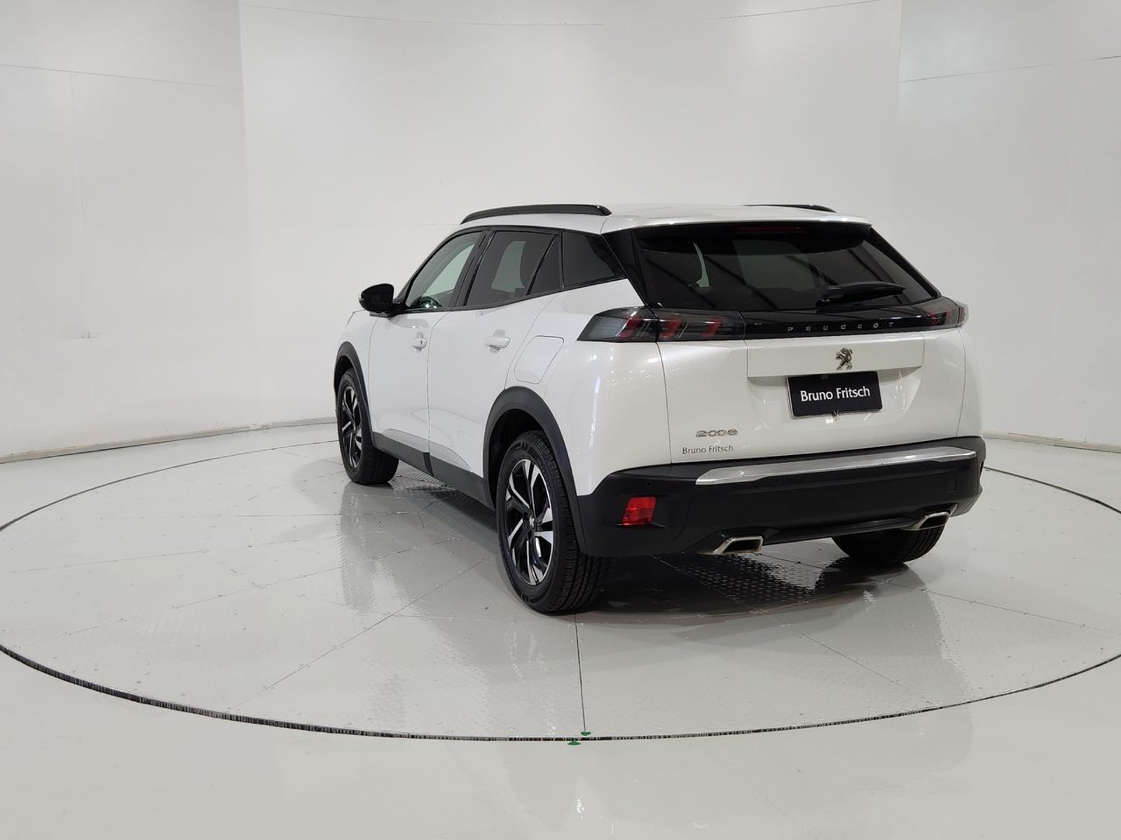 Peugeot 2008 ALLURE 1.2 2021 - Imagen 8 de 20