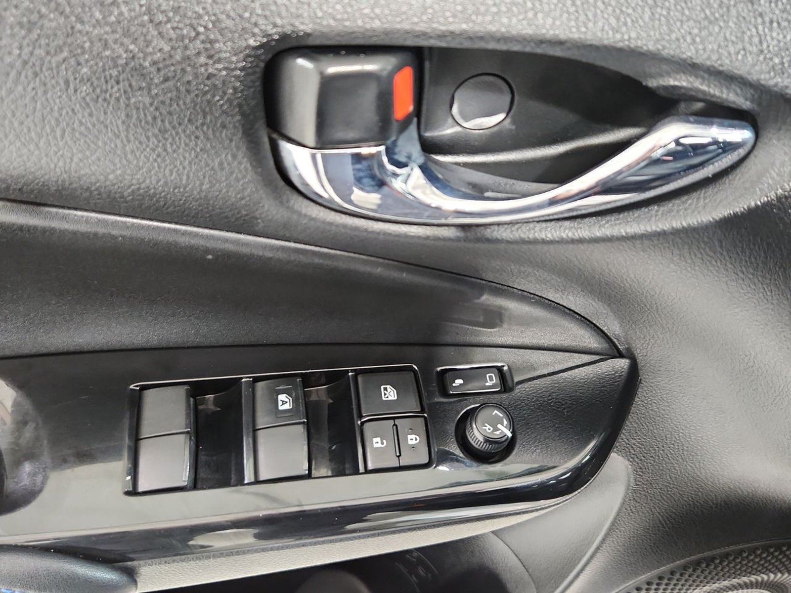 Toyota YARIS HB OTTO 1.5 2021 - Imagen 20 de 20