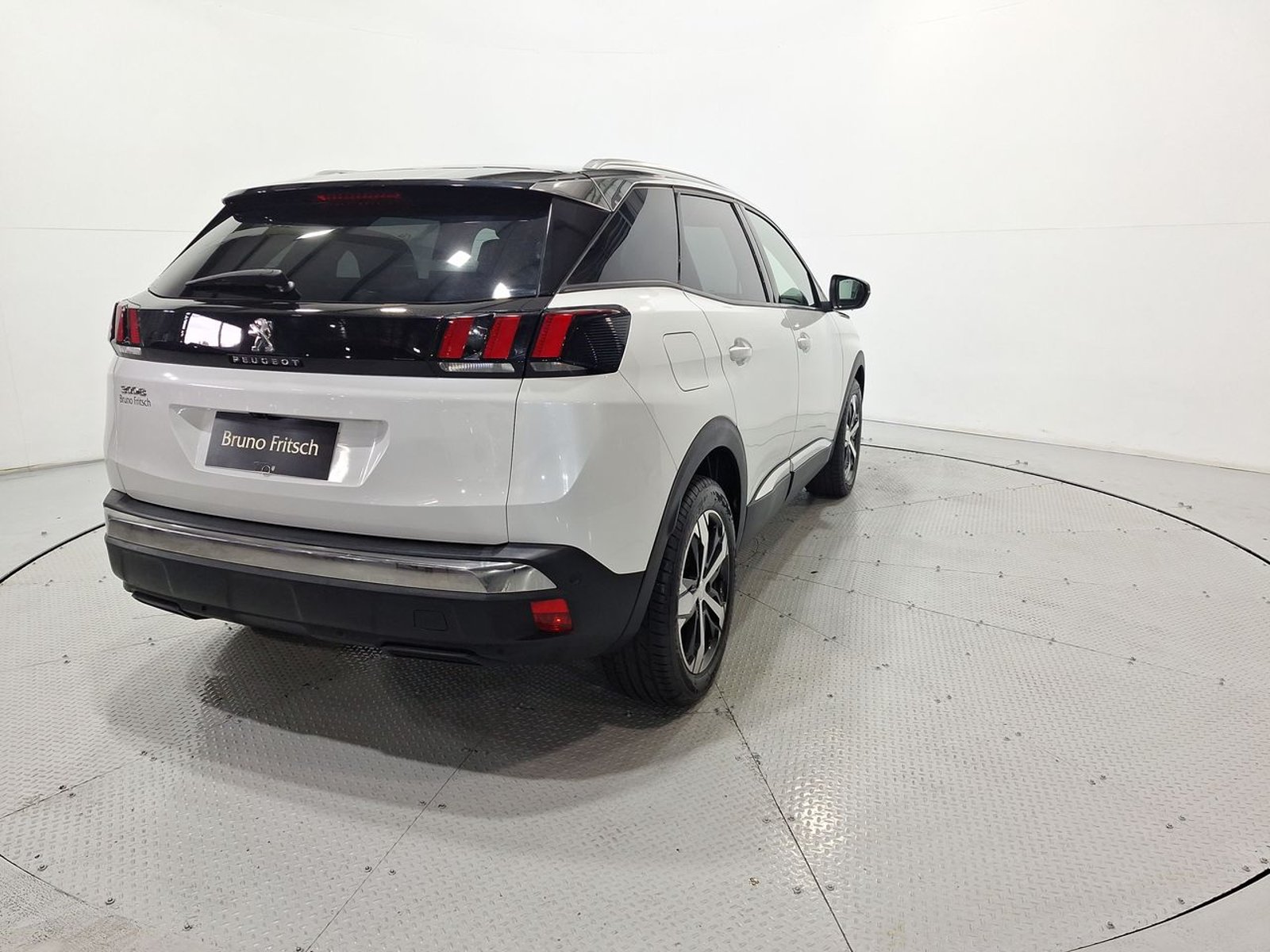 Peugeot 3008 THP 165HP 1.6 AUT 2023 - Imagen 8 de 20