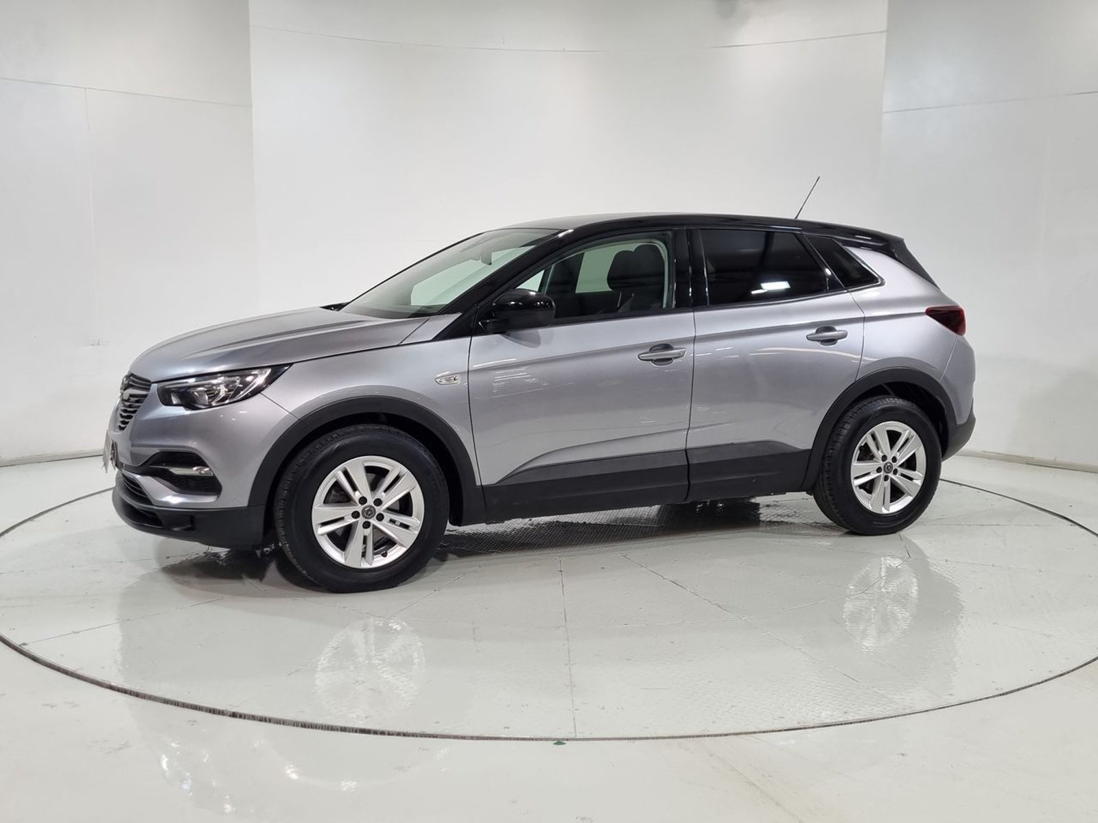 Opel GRANDLAND X GRANDLAND 1.2L 2021 - Imagen 4 de 20