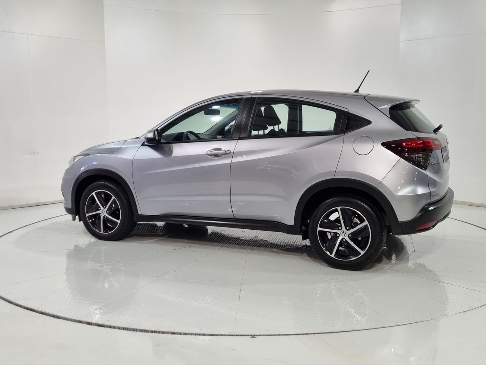 Honda HR-V HR V LXS 1.8 AUT 2022 - Imagen 6 de 20