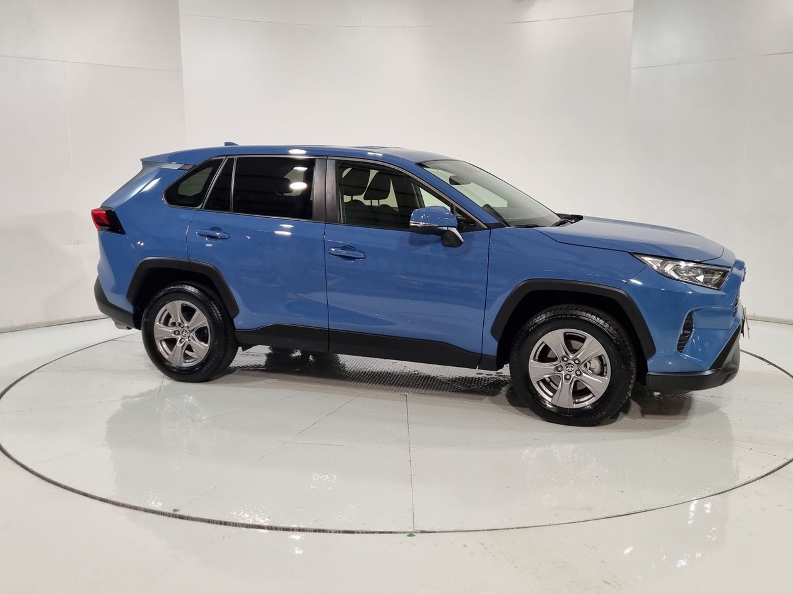 Toyota RAV4 4X2 2.0 AT 2026 - Imagen 14 de 20