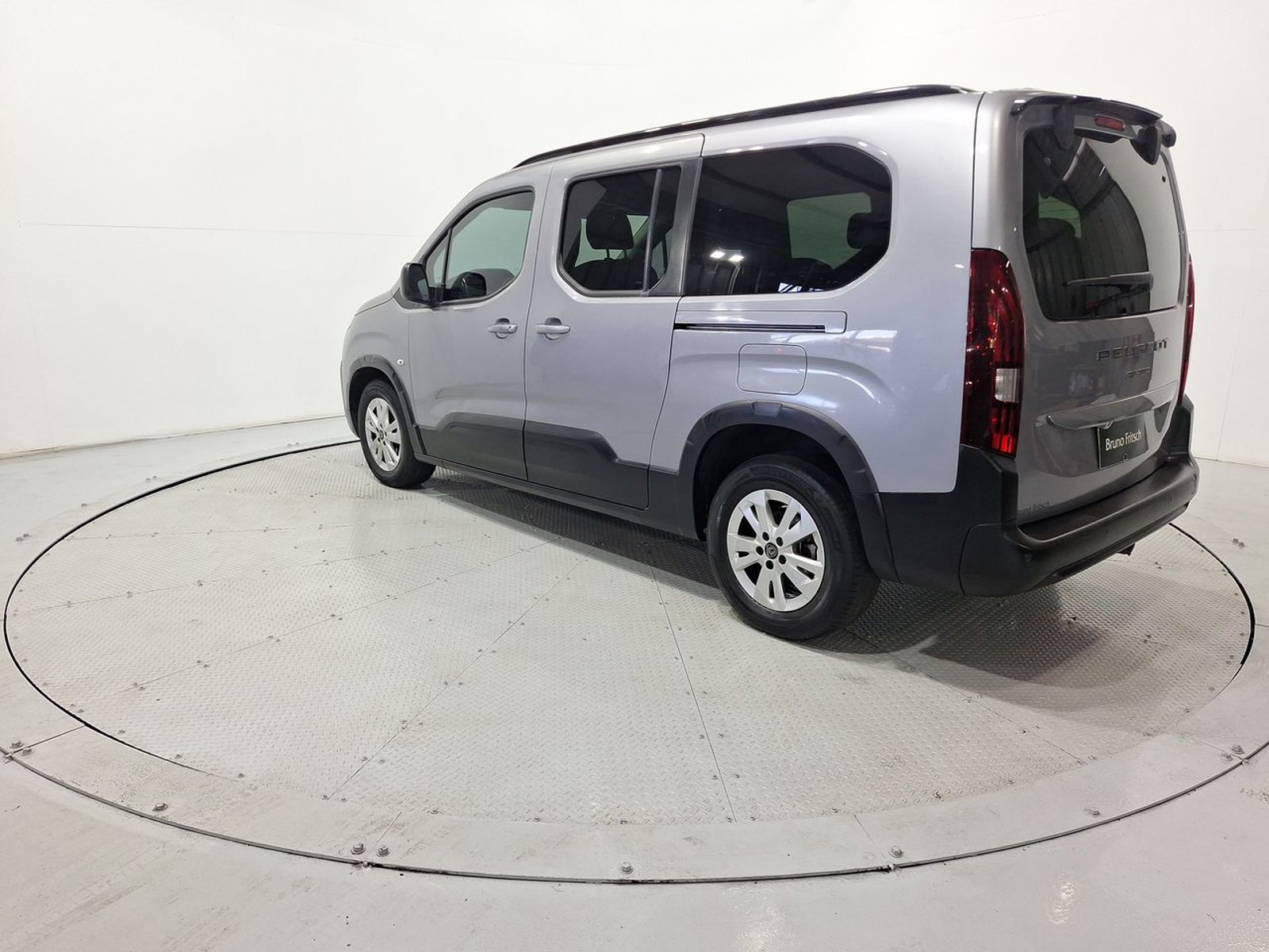Peugeot RIFTER MCA ALLURE BLUEHDI 130 EAT8 2025 - Imagen 5 de 20