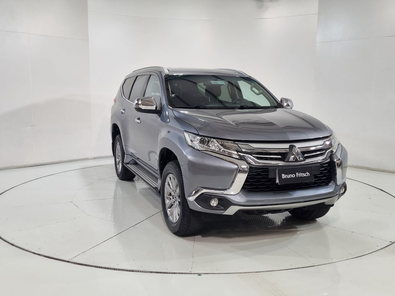 Mitsubishi MONTERO SPORT 3.0 AUT 2017 - Imagen 16 de 20
