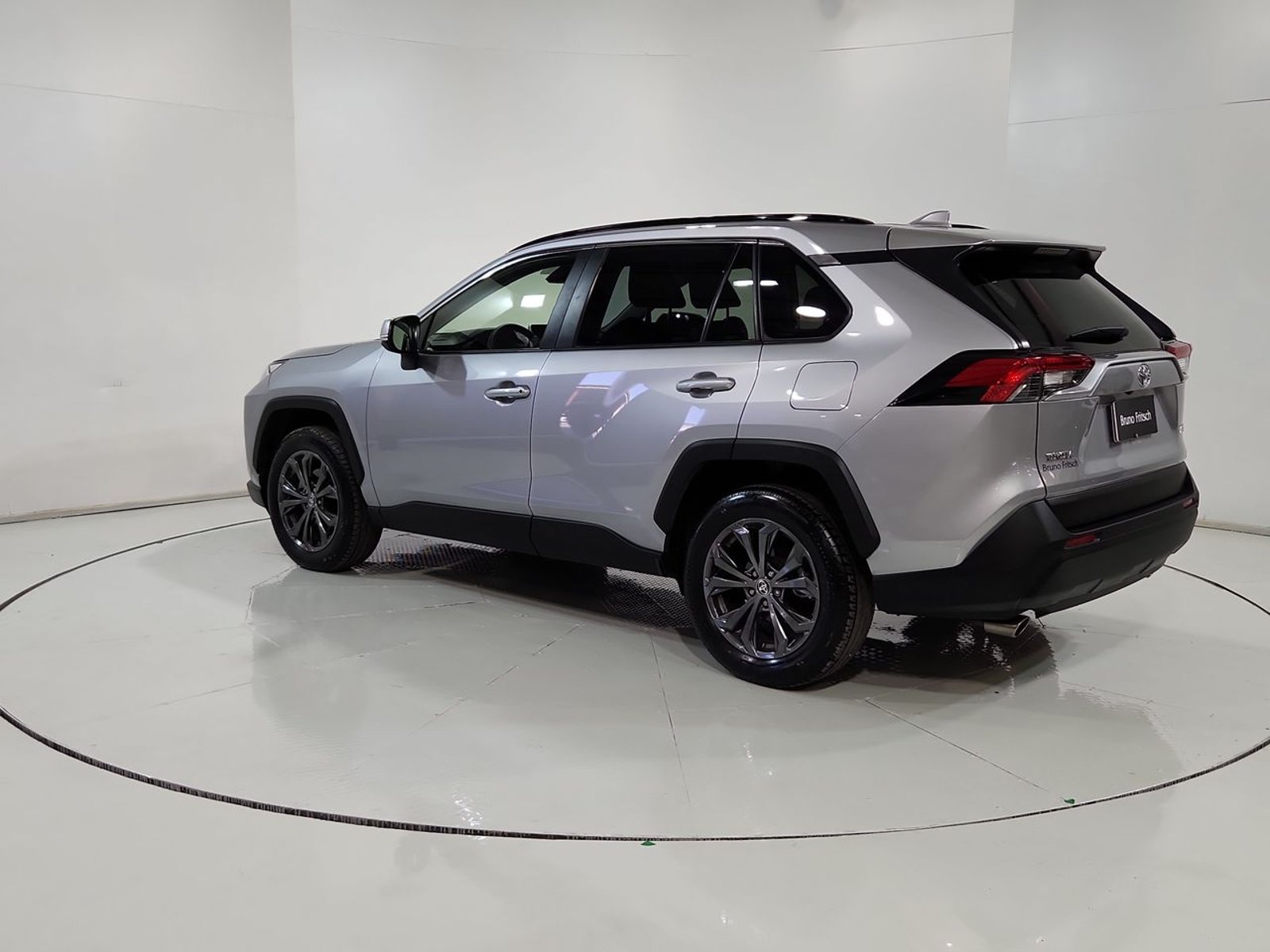 Toyota RAV4 4X2 2.0 AUT 2024 - Imagen 7 de 20