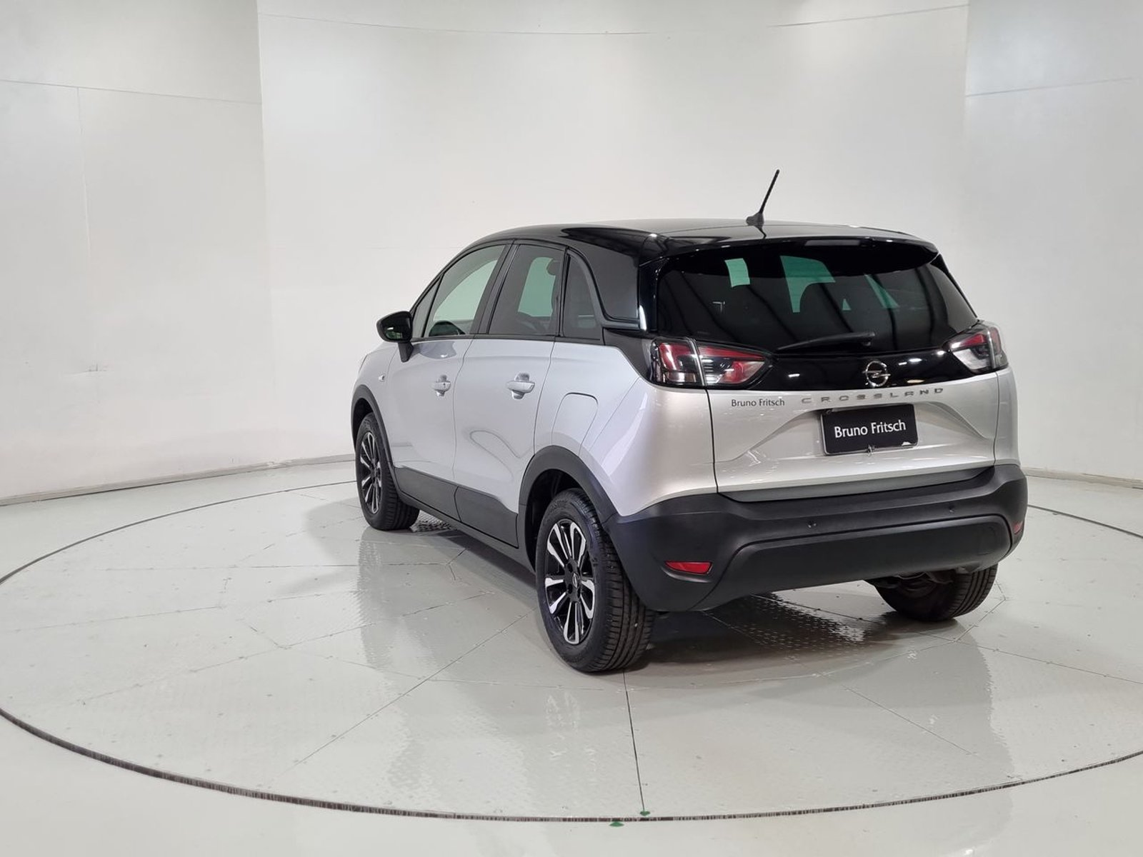 Opel CROSSLAND 110 1.2 2024 - Imagen 8 de 20