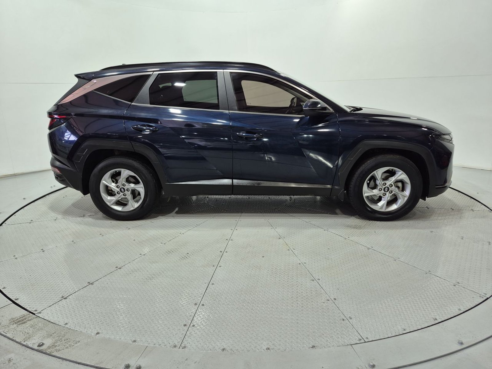 Hyundai TUCSON NX4 1.6 AUT 2022 - Imagen 10 de 20