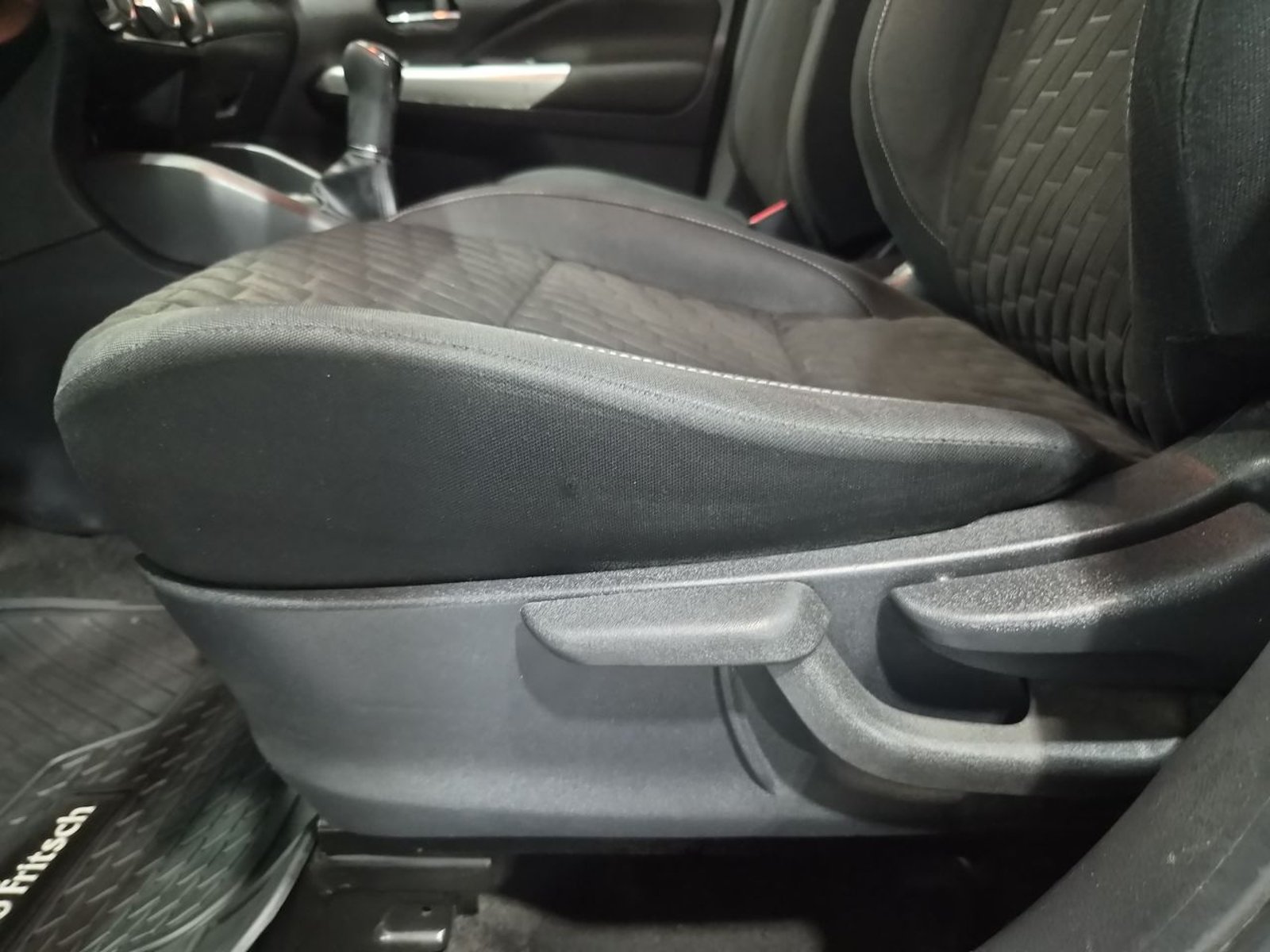 Nissan KICKS 1.6 2021 - Imagen 17 de 20