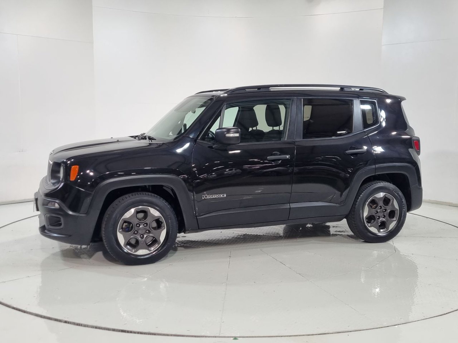 Jeep RENEGADE LX SPORT 1.7 2017 - Imagen 4 de 20