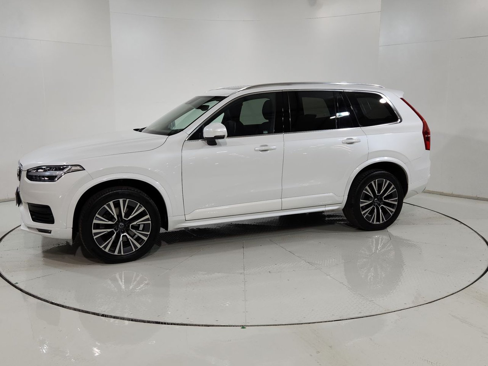 Volvo XC90 II B6 4X4 2.0 AUT 2022 - Imagen 4 de 20