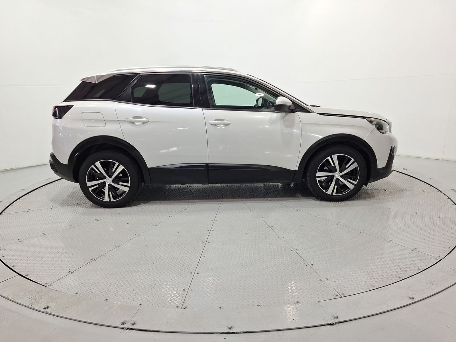 Peugeot 3008 ACTIVE 1.6 AT 2019 - Imagen 10 de 20