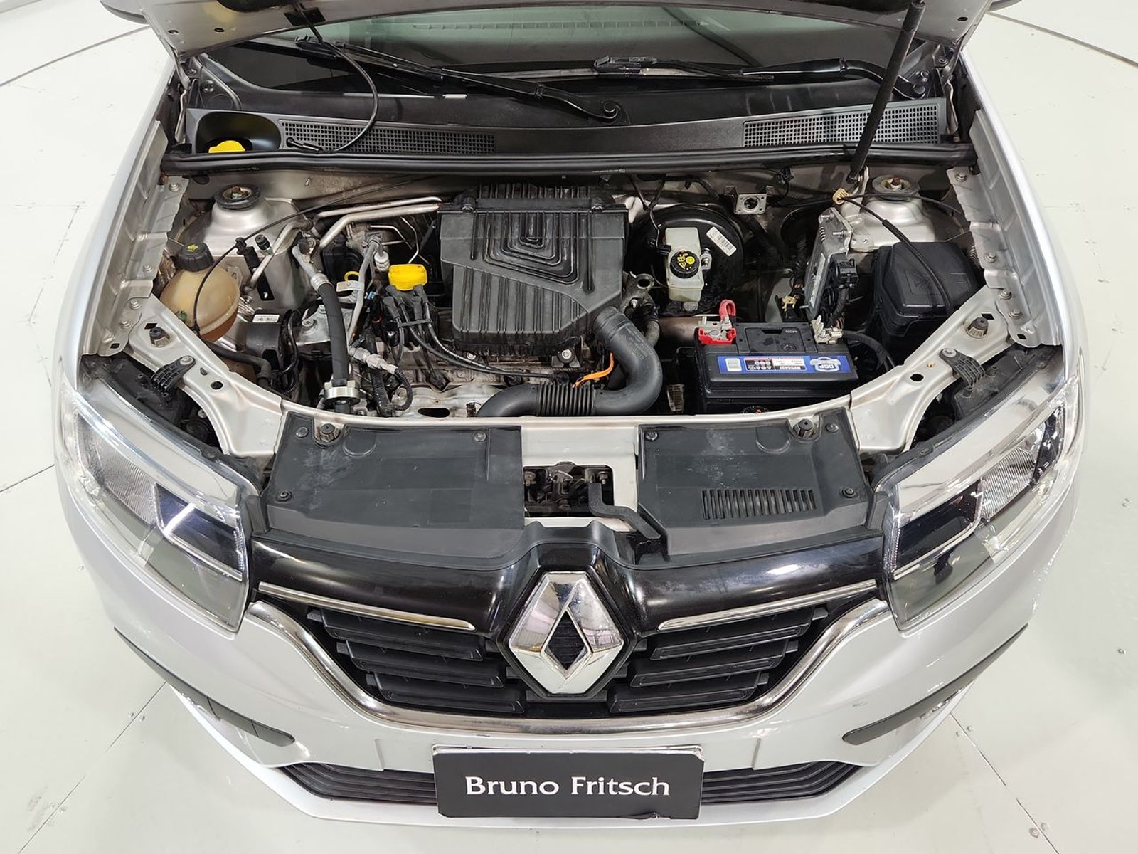 Renault SYMBOL 1.6 2018 - Imagen 19 de 20