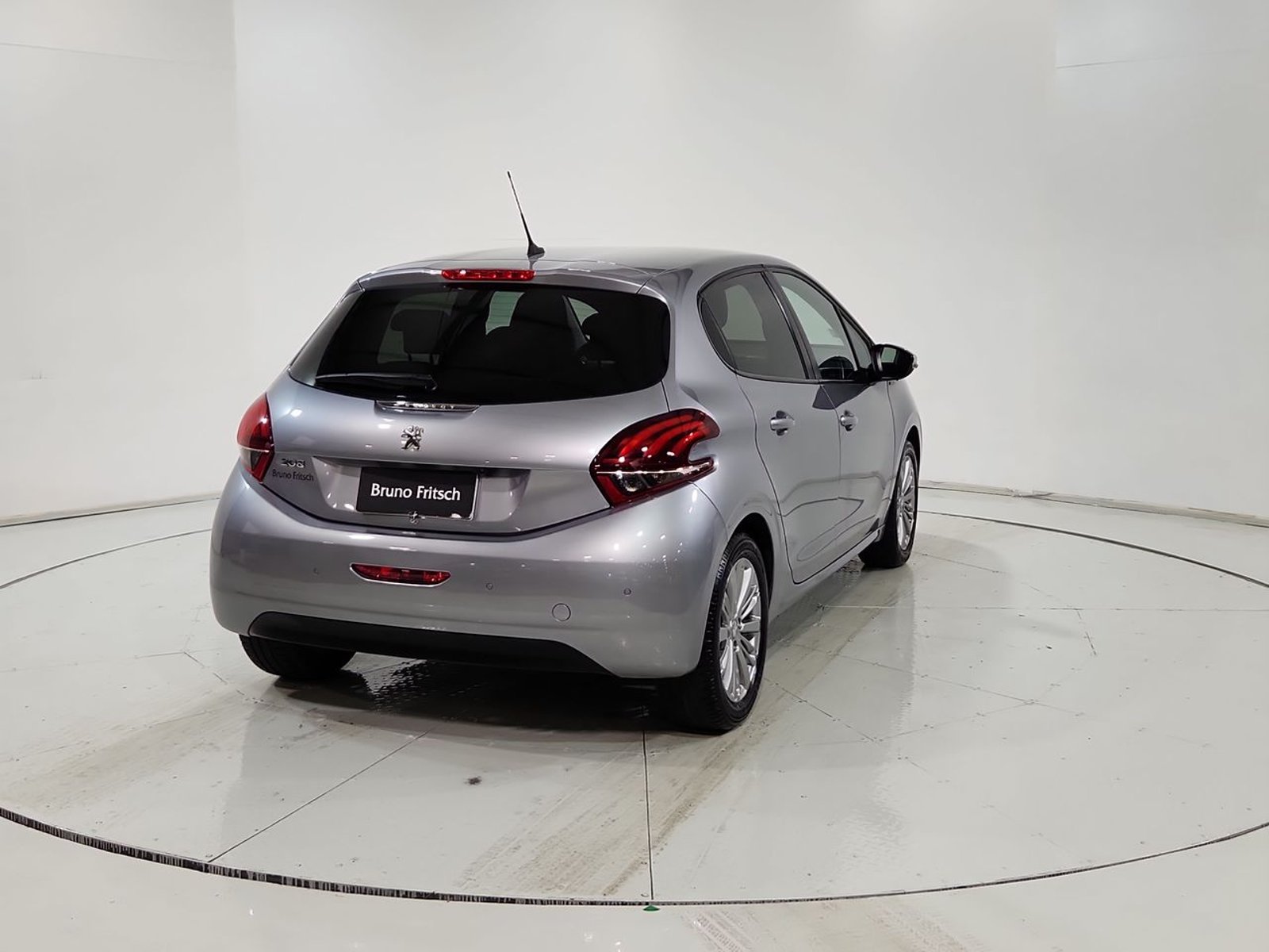 Peugeot 208 PURE TECH HB 1.2 2021 - Imagen 10 de 20