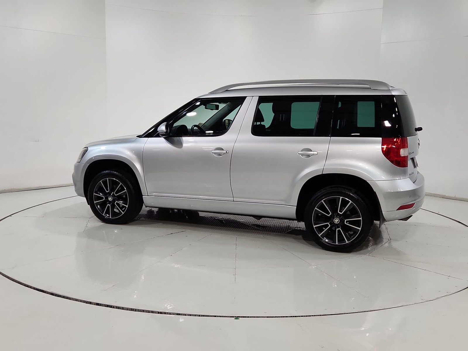 Skoda YETI TSI 1.2 AUT 2016 - Imagen 6 de 20