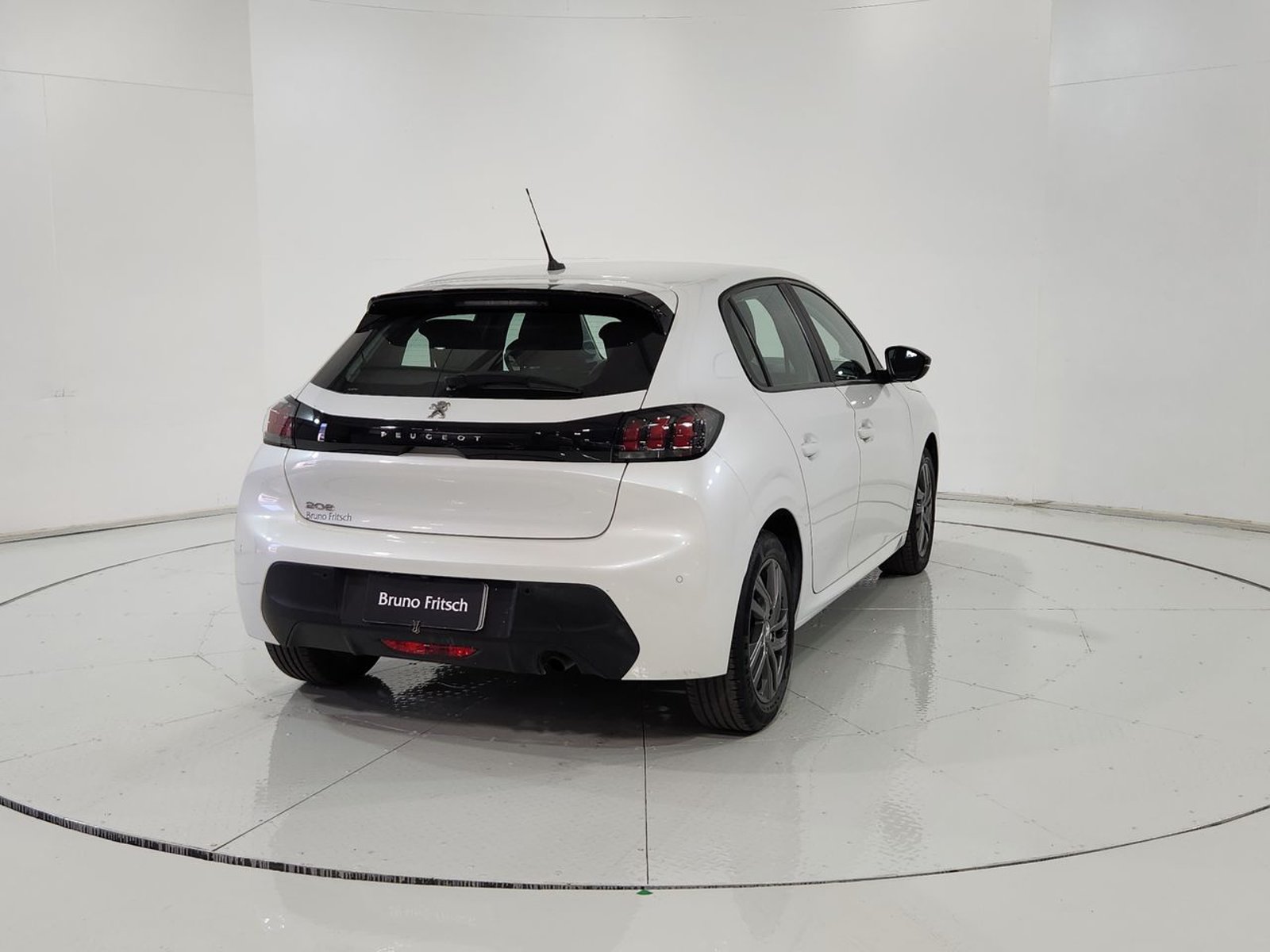 Peugeot 208 PURETECH 75 1.2 2023 - Imagen 10 de 20