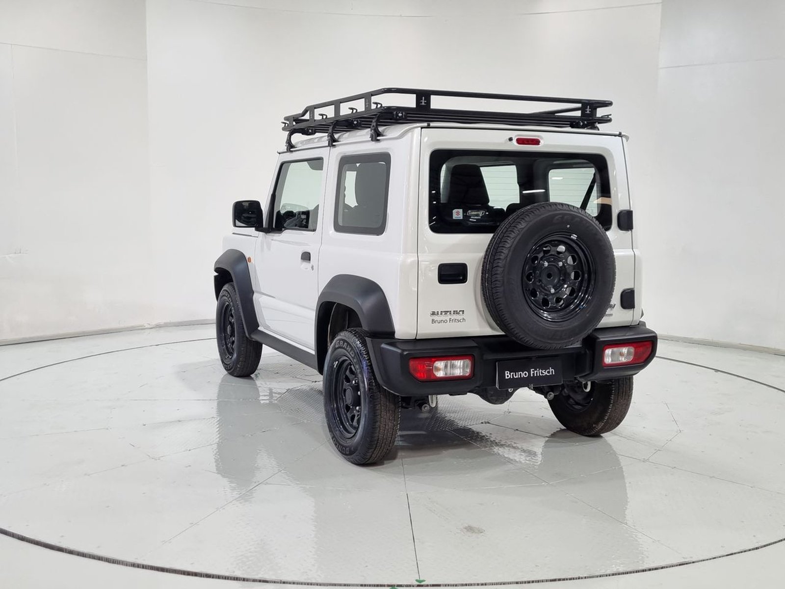 Suzuki JIMNY MT 4X4 1.5 2025 - Imagen 8 de 20