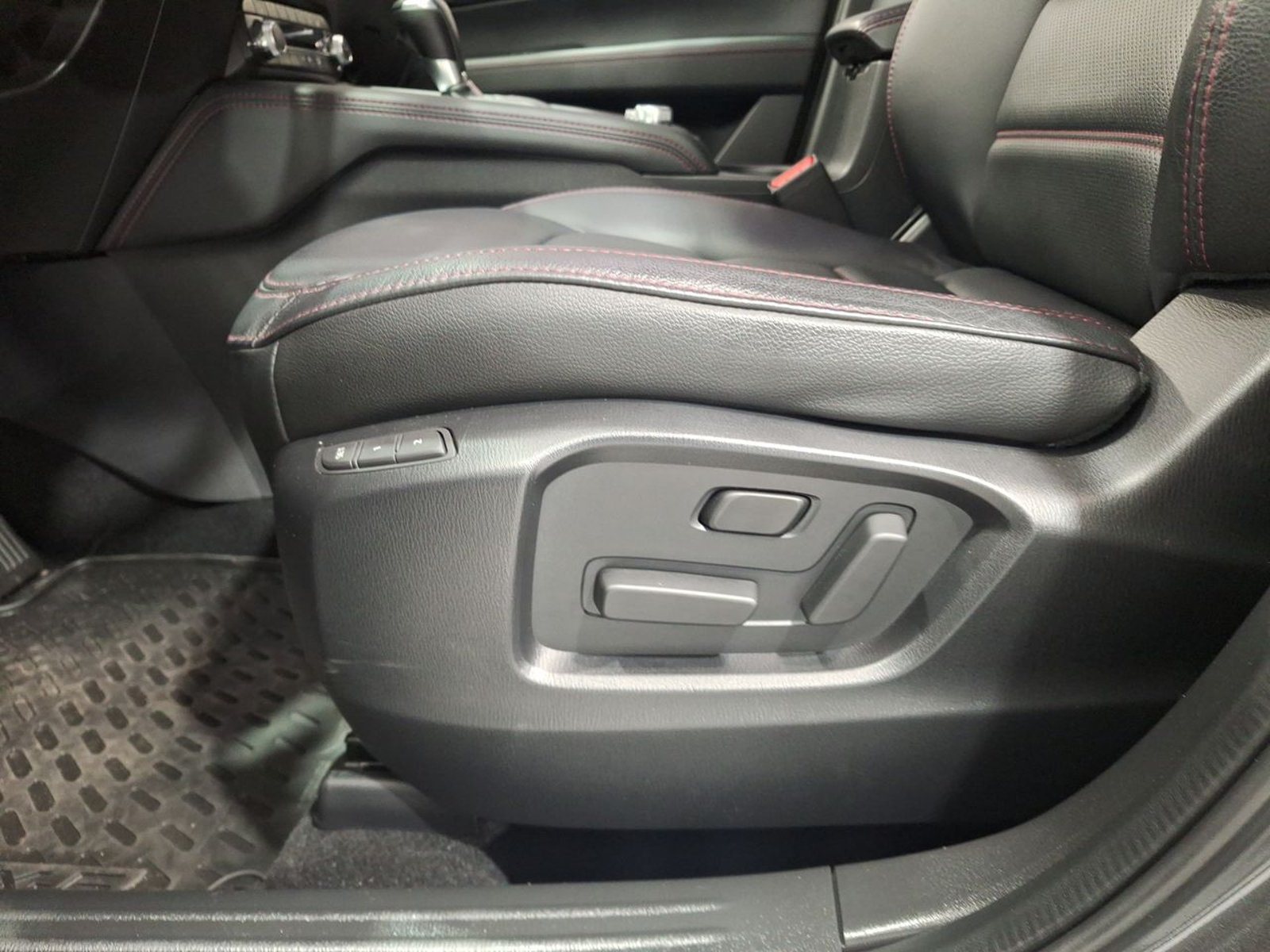 Mazda CX-5 2025 - Imagen 17 de 20