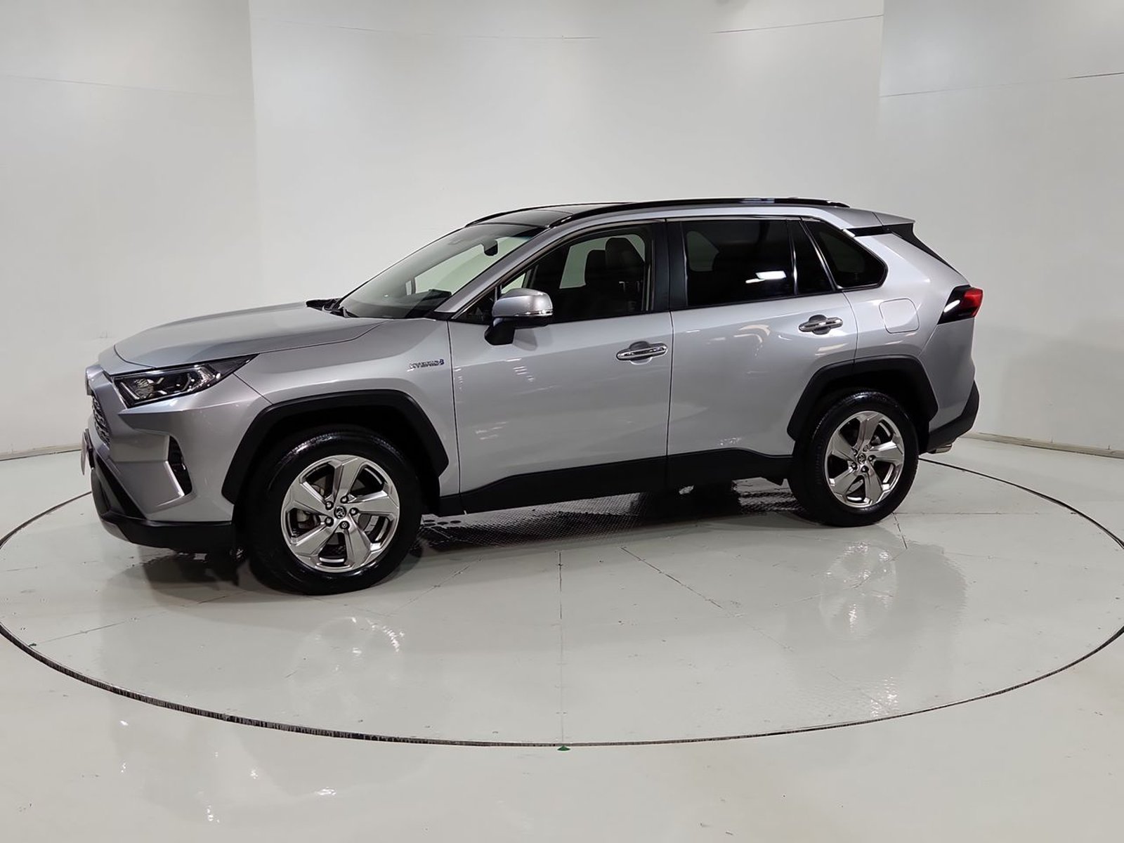 Toyota RAV4 4X4 2.5 AUT 2019 - Imagen 4 de 20
