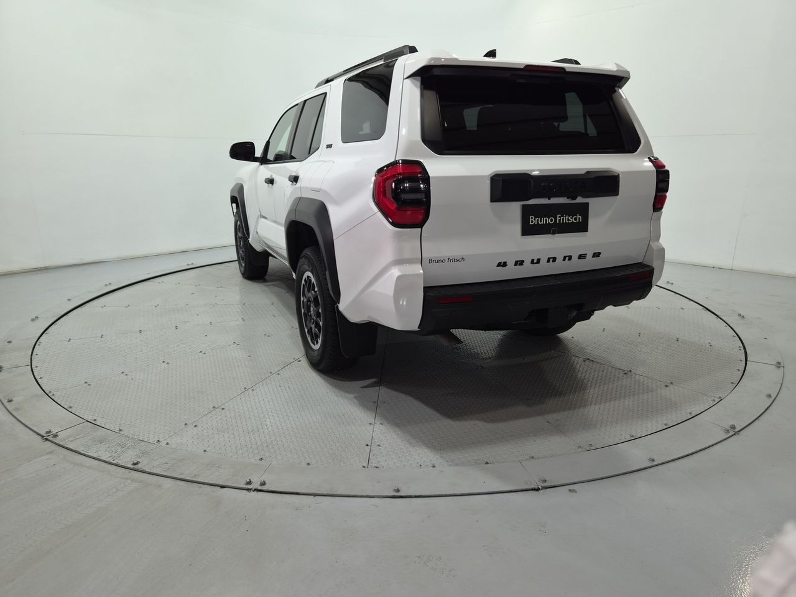 Toyota 4RUNNER 4X4 2.4 AUT 2026 - Imagen 6 de 20