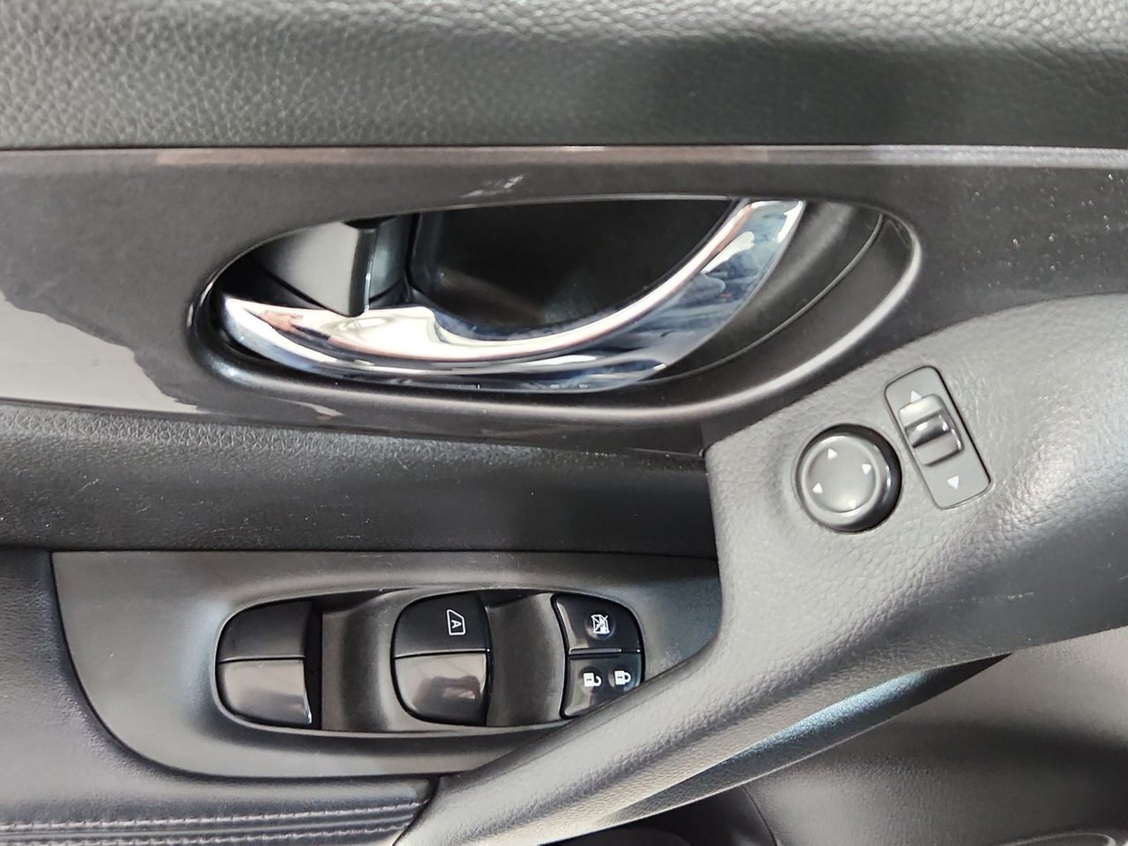 Nissan X-TRAIL NEW X TRAIL SENSE 2.5 AUT 2020 - Imagen 20 de 20