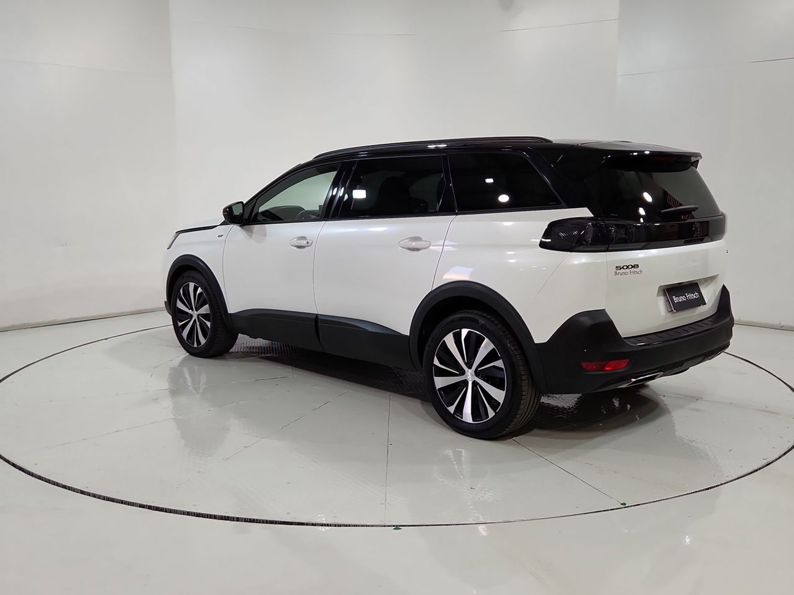Peugeot 5008 PURETECH 180 EAT8 1.6 AUT 2024 - Imagen 7 de 20