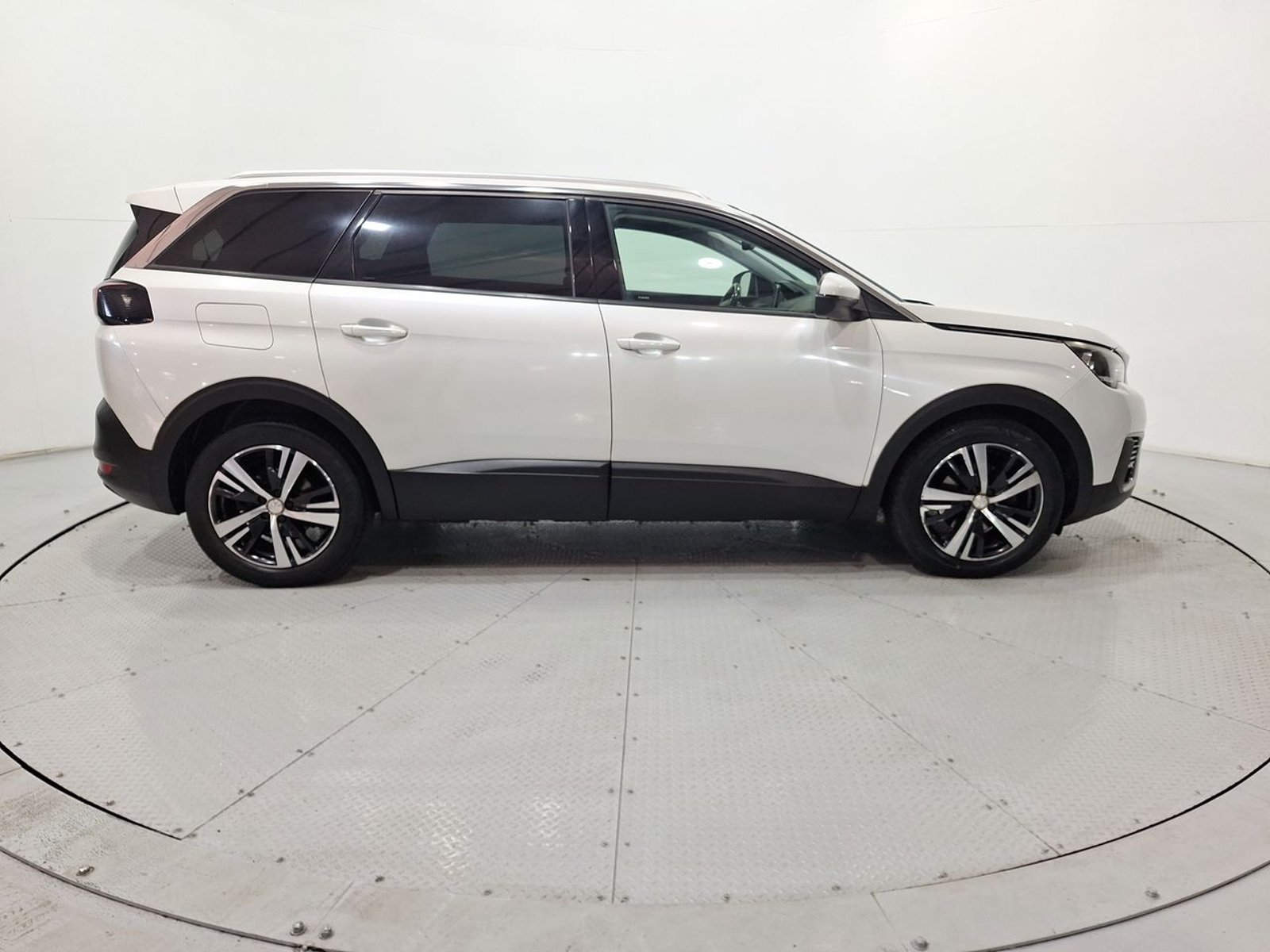 Peugeot 5008 ACTIVE BLUEHDI 1.5 AUT 2020 - Imagen 10 de 20