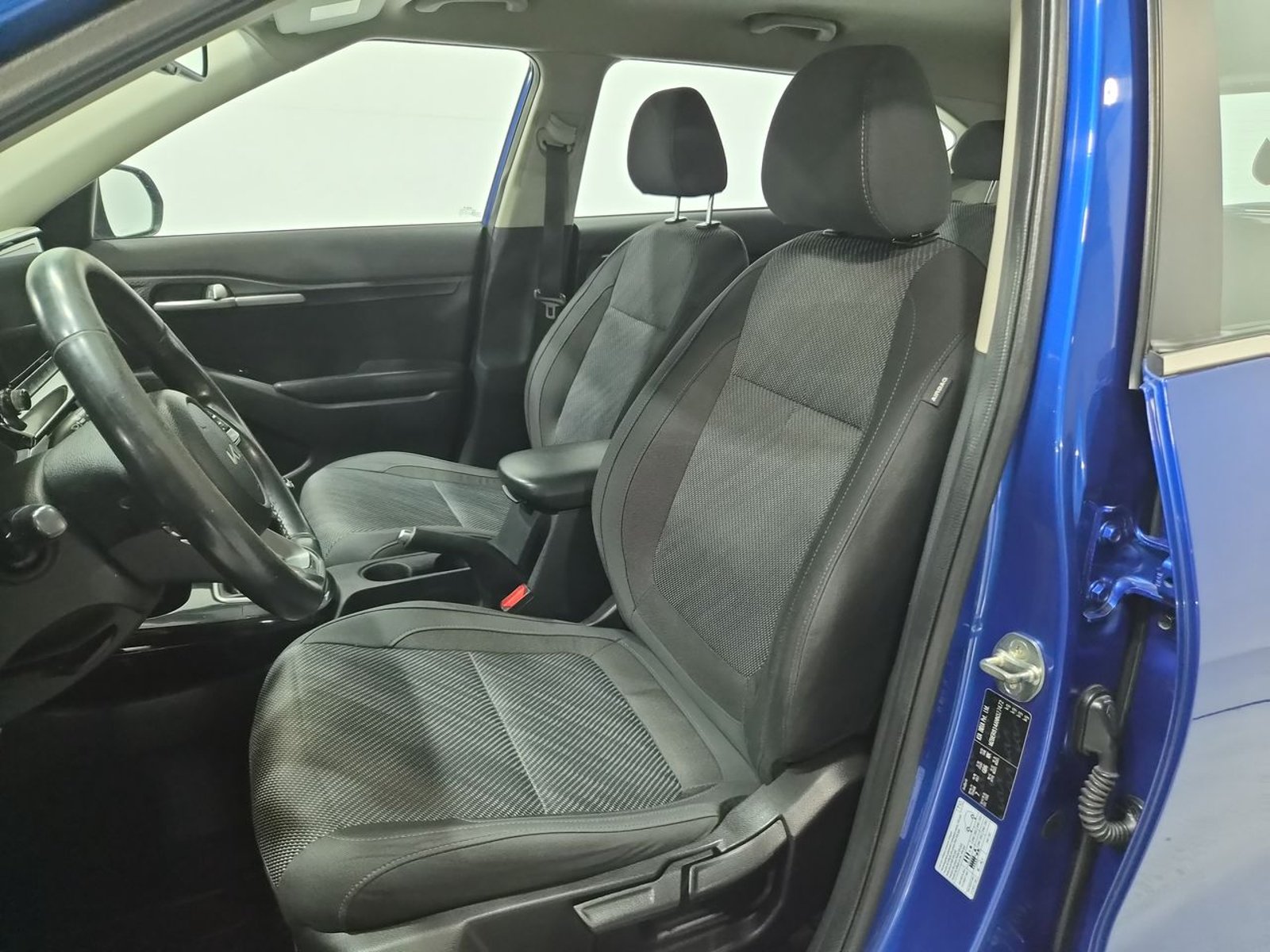 Kia SELTOS MPI 6MT 1.6 2022 - Imagen 18 de 20