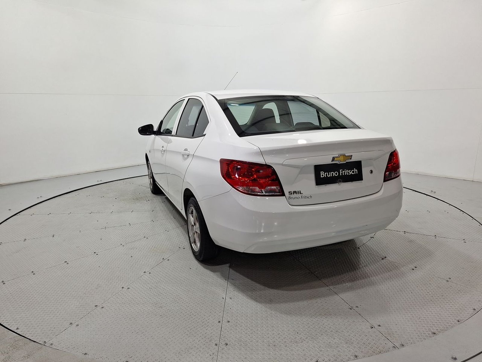 Chevrolet SAIL 1.5 2023 - Imagen 6 de 20