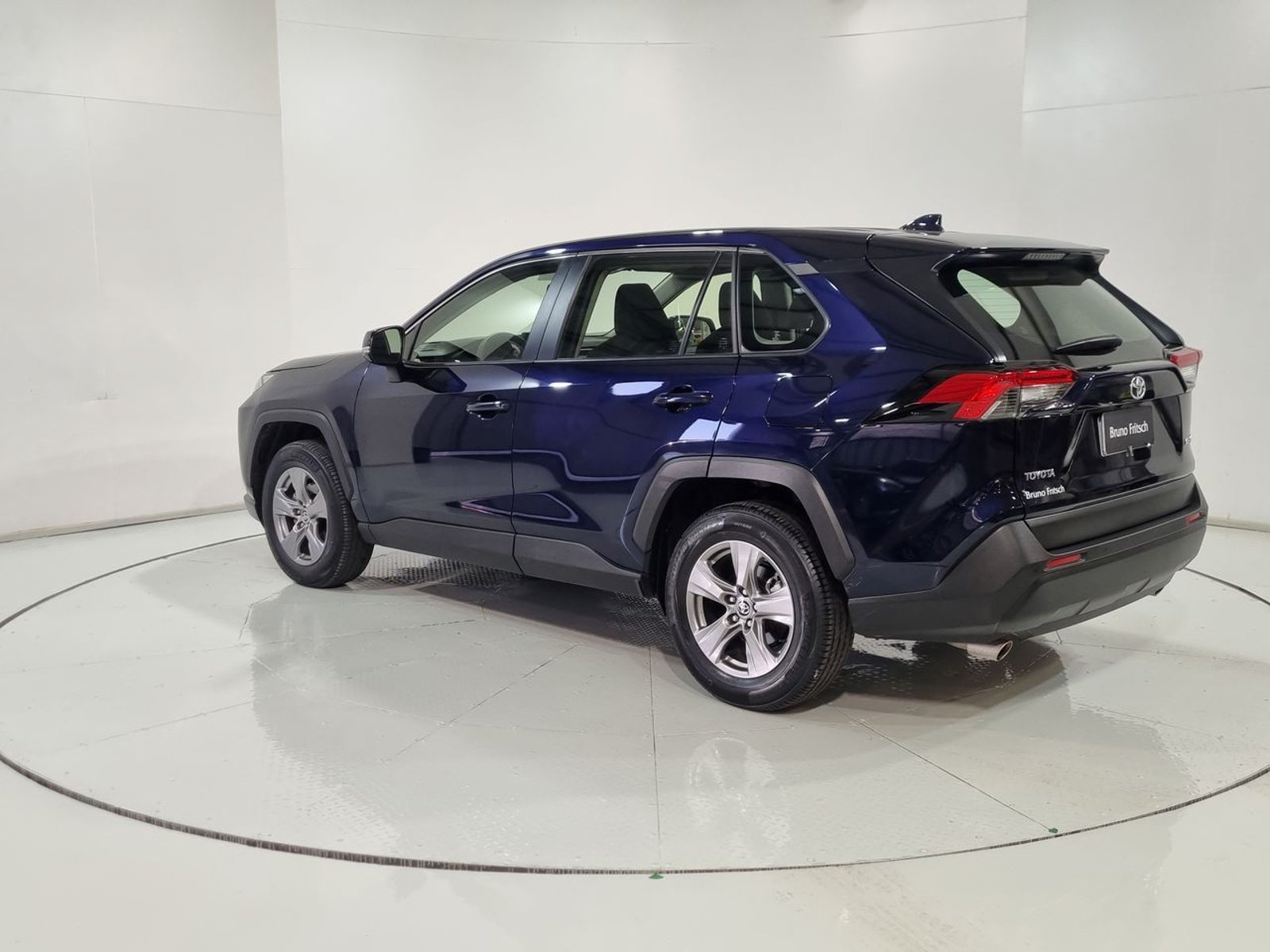 Toyota RAV4 4X2 2.0 AT 2026 - Imagen 7 de 20