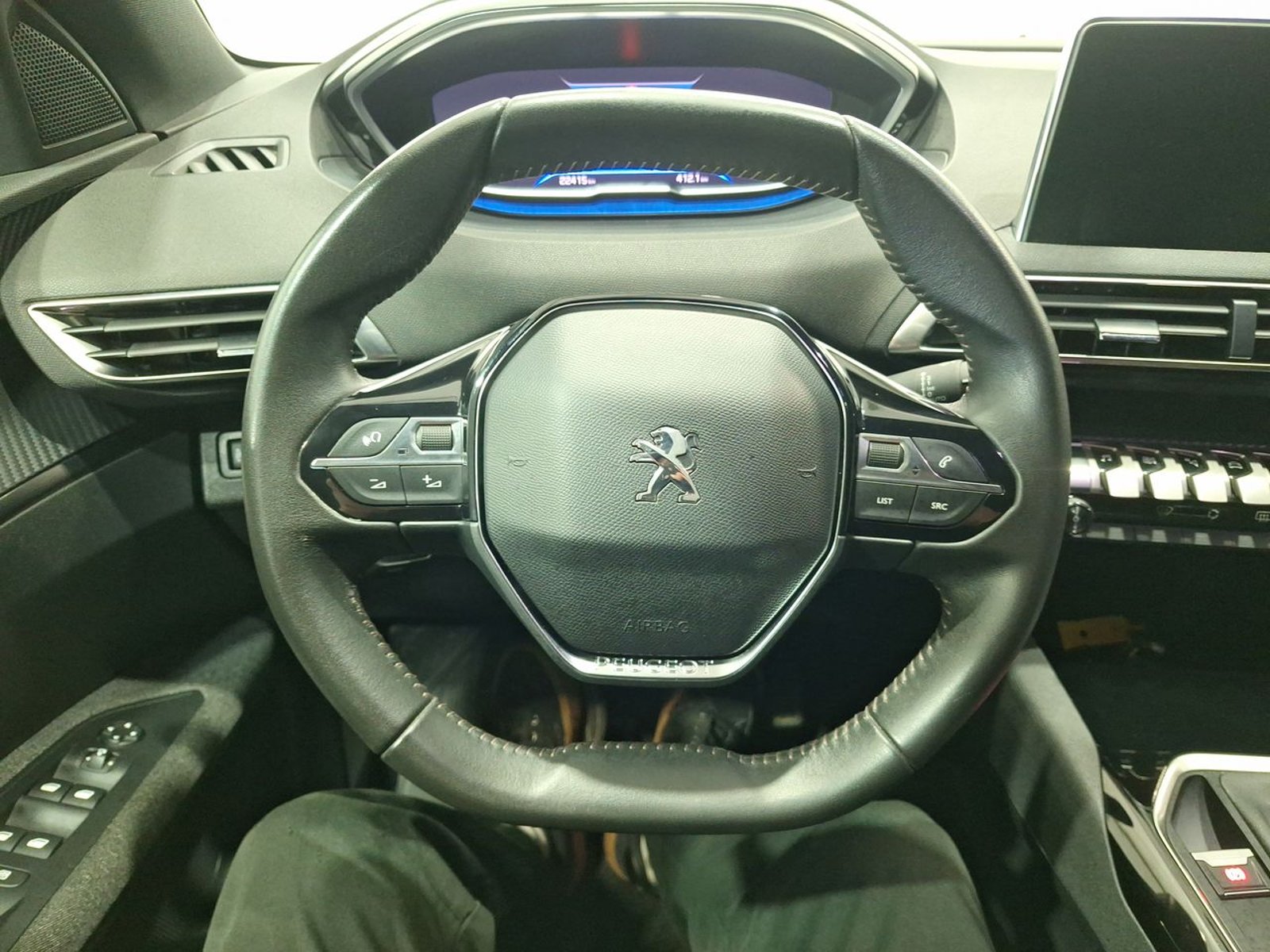 Peugeot 3008 PURETECH 1.2L 2024 - Imagen 19 de 20