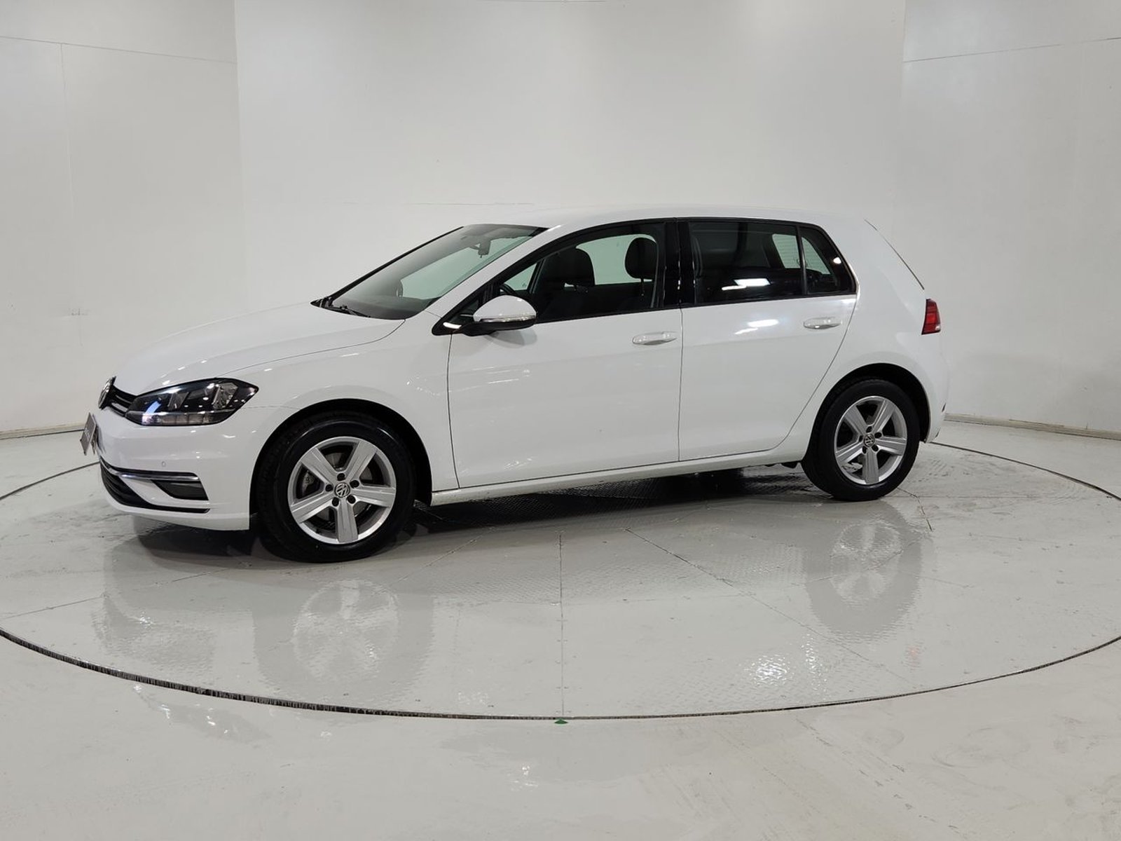Volkswagen GOLF 1.6 AUT 2018 - Imagen 4 de 20