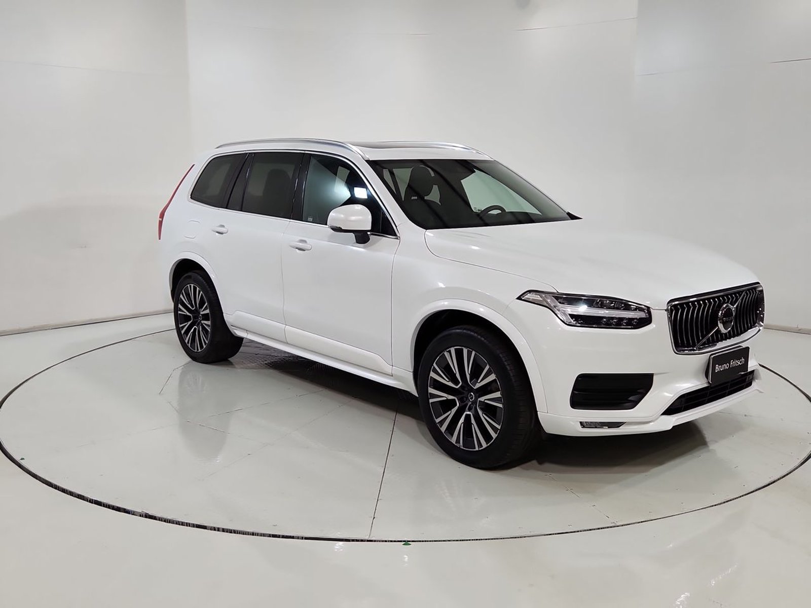 Volvo XC90 II B6 4X4 2.0 AUT 2022 - Imagen 15 de 20