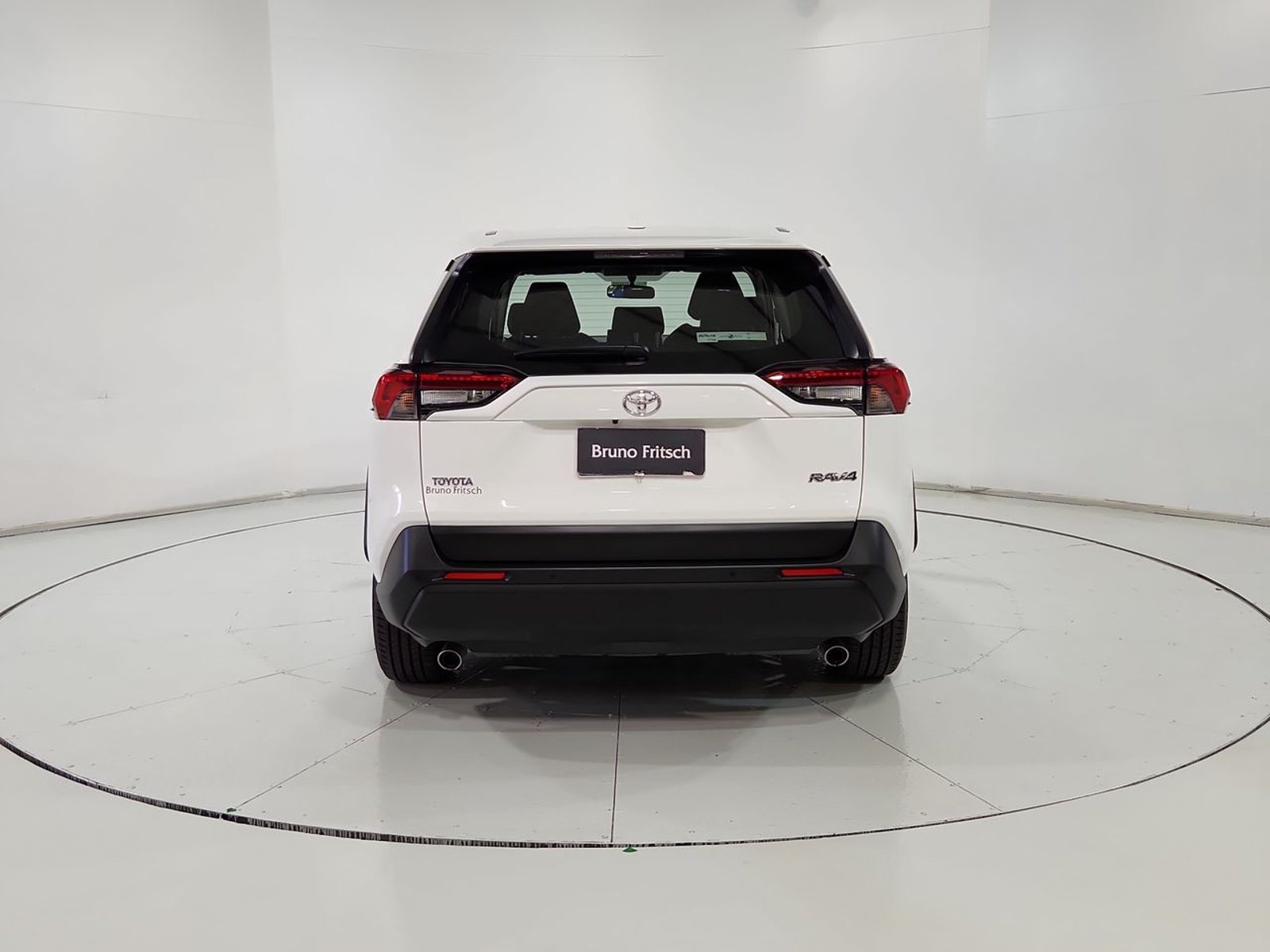 Toyota RAV4 4X2 2.0 AUT 2024 - Imagen 9 de 20