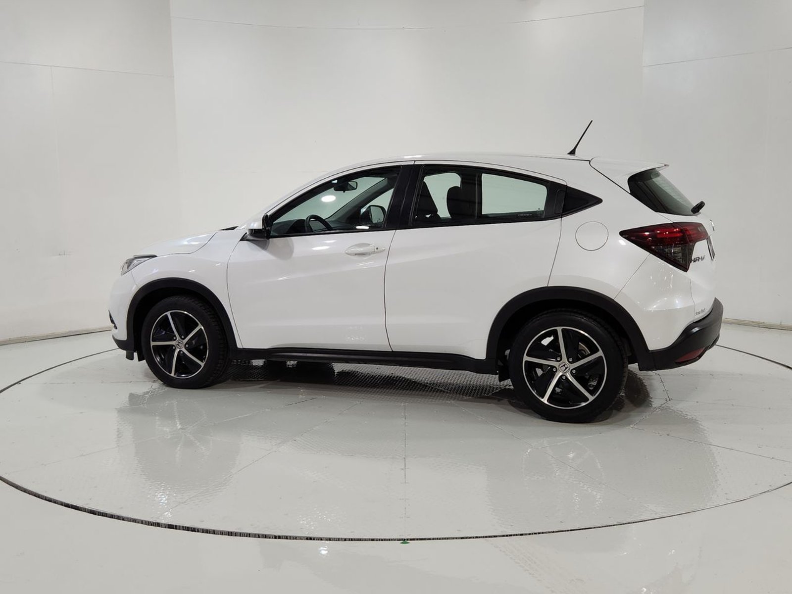 Honda HR-V HR V LXS 1.8 AUT 2022 - Imagen 6 de 20