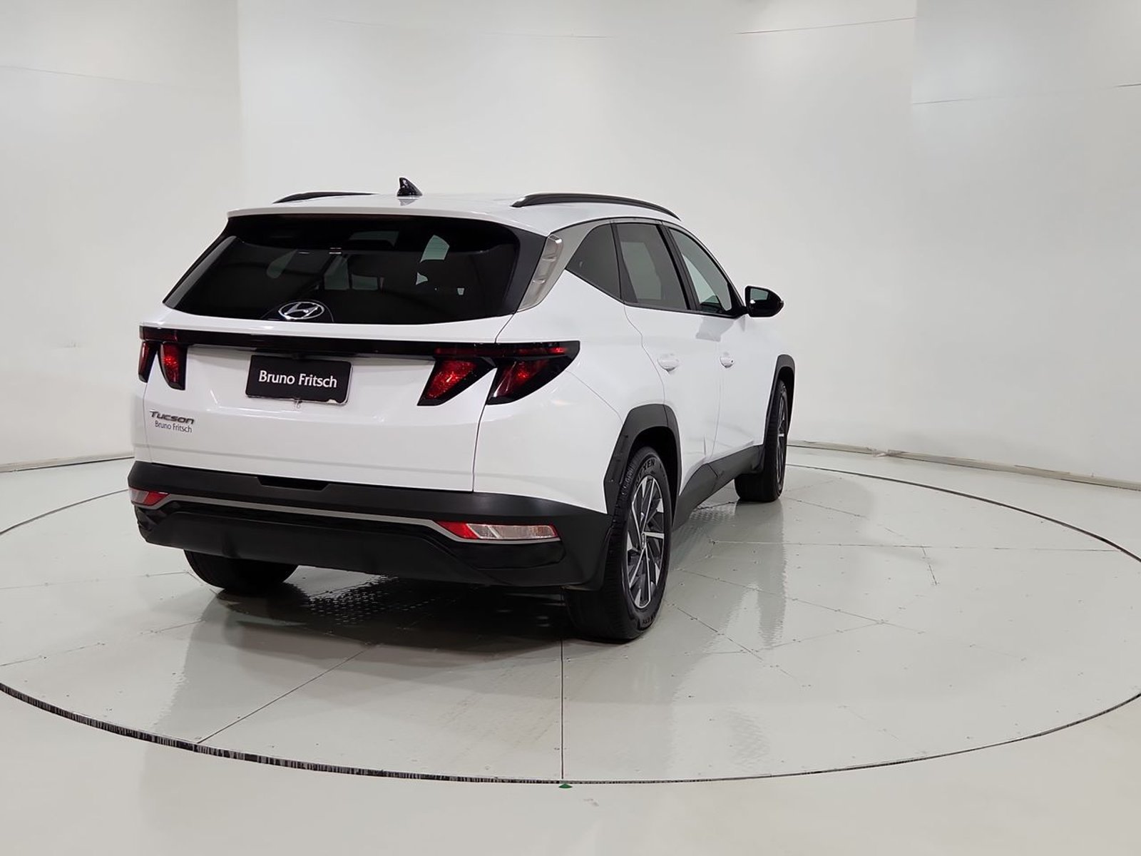 Hyundai TUCSON NX4 MPI 2.0 2024 - Imagen 10 de 20