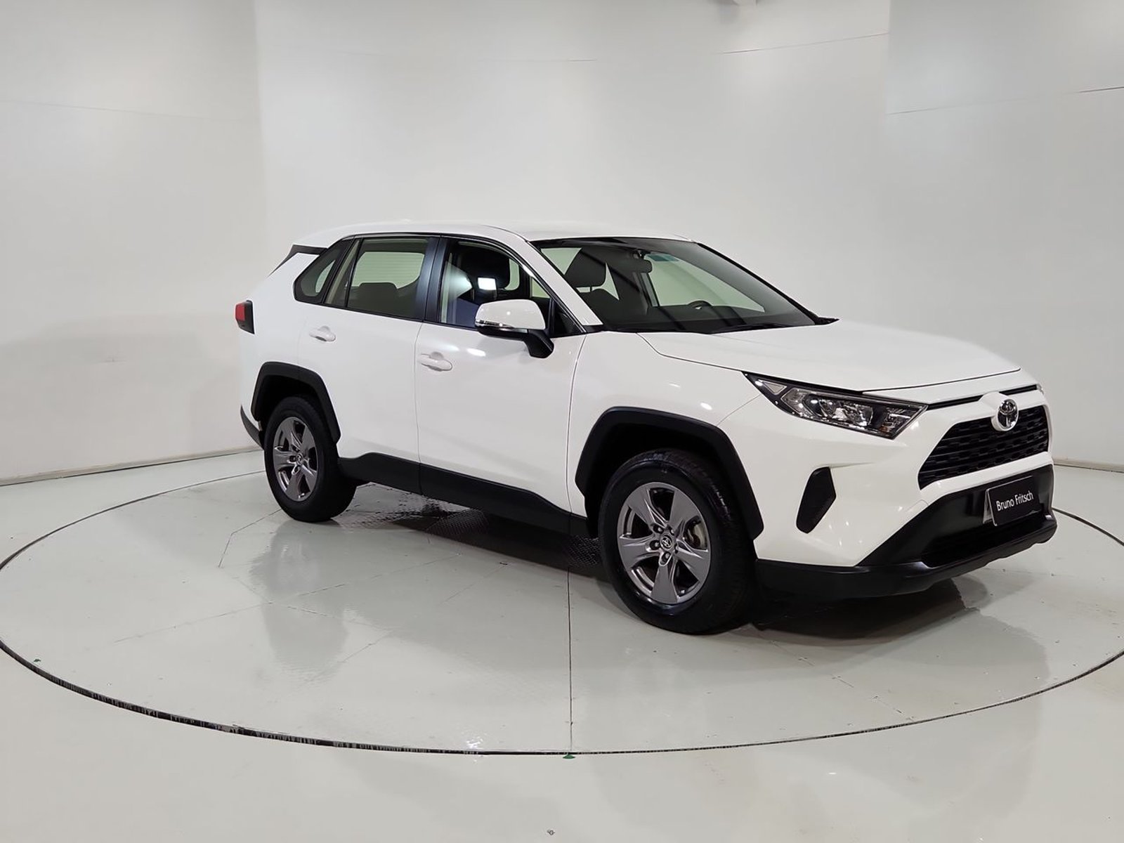Toyota RAV4 4X2 2.0 AUT 2025 - Imagen 15 de 20