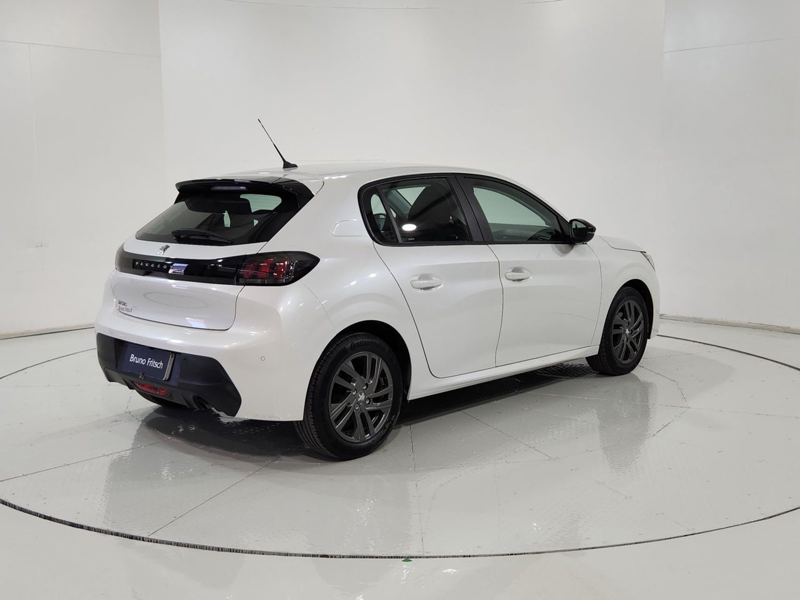 Peugeot 208 PURETECH 75 1.2 2023 - Imagen 11 de 20