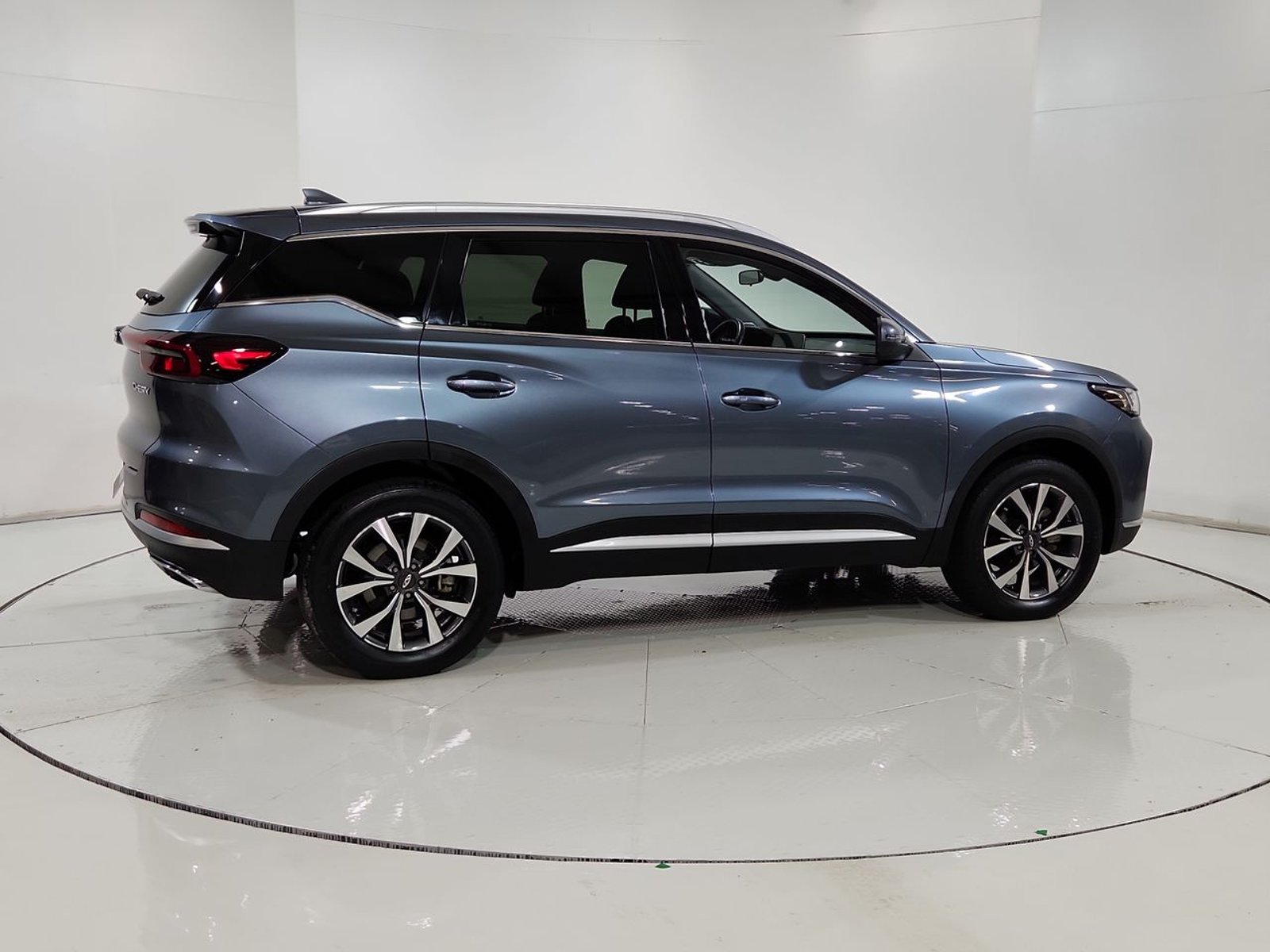 Chery TIGGO 7 GLX CVT PRO 1.5 AUT 2021 - Imagen 12 de 20