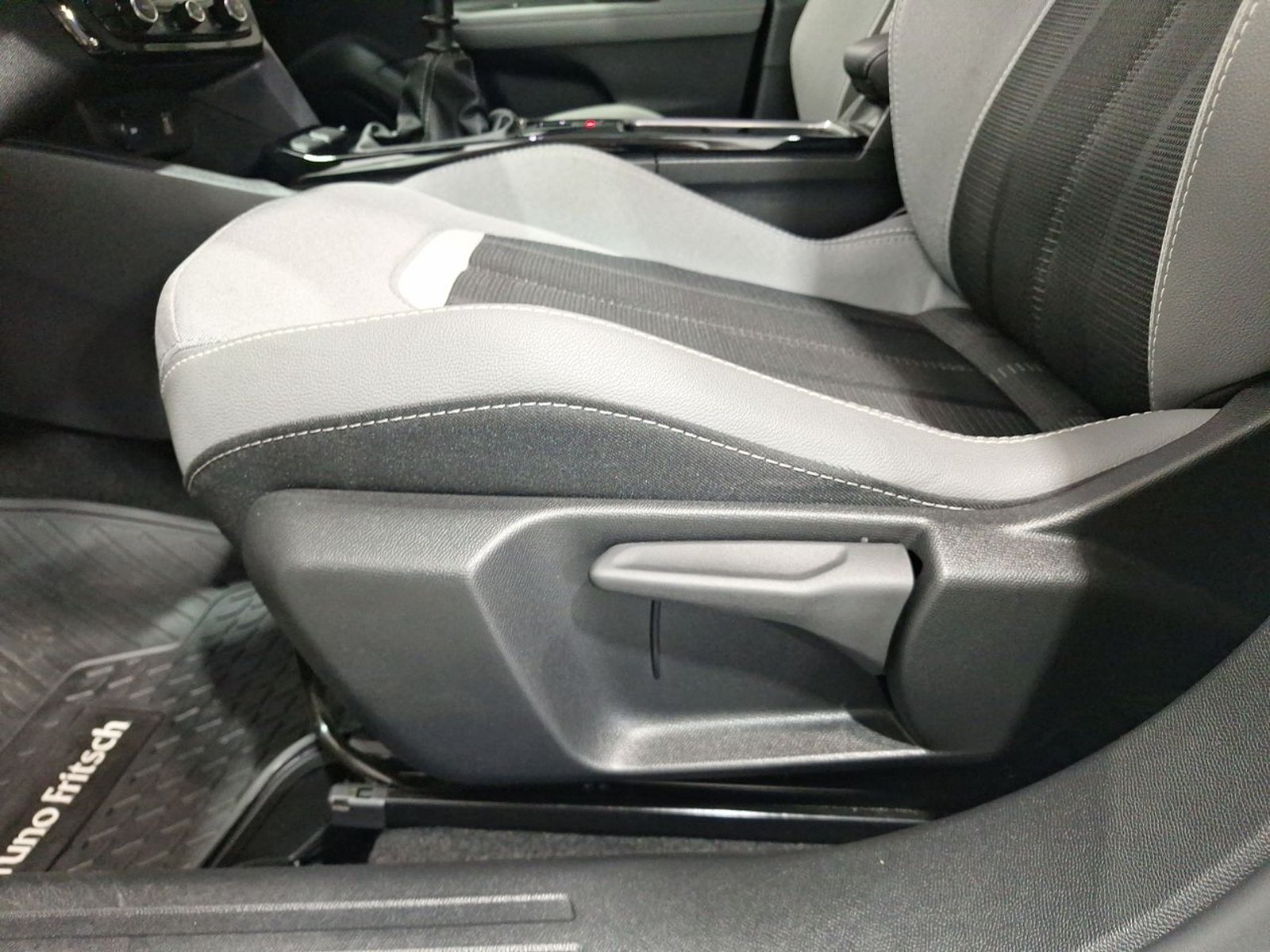 Opel MOKKA 4X2 1.2 2025 - Imagen 17 de 20