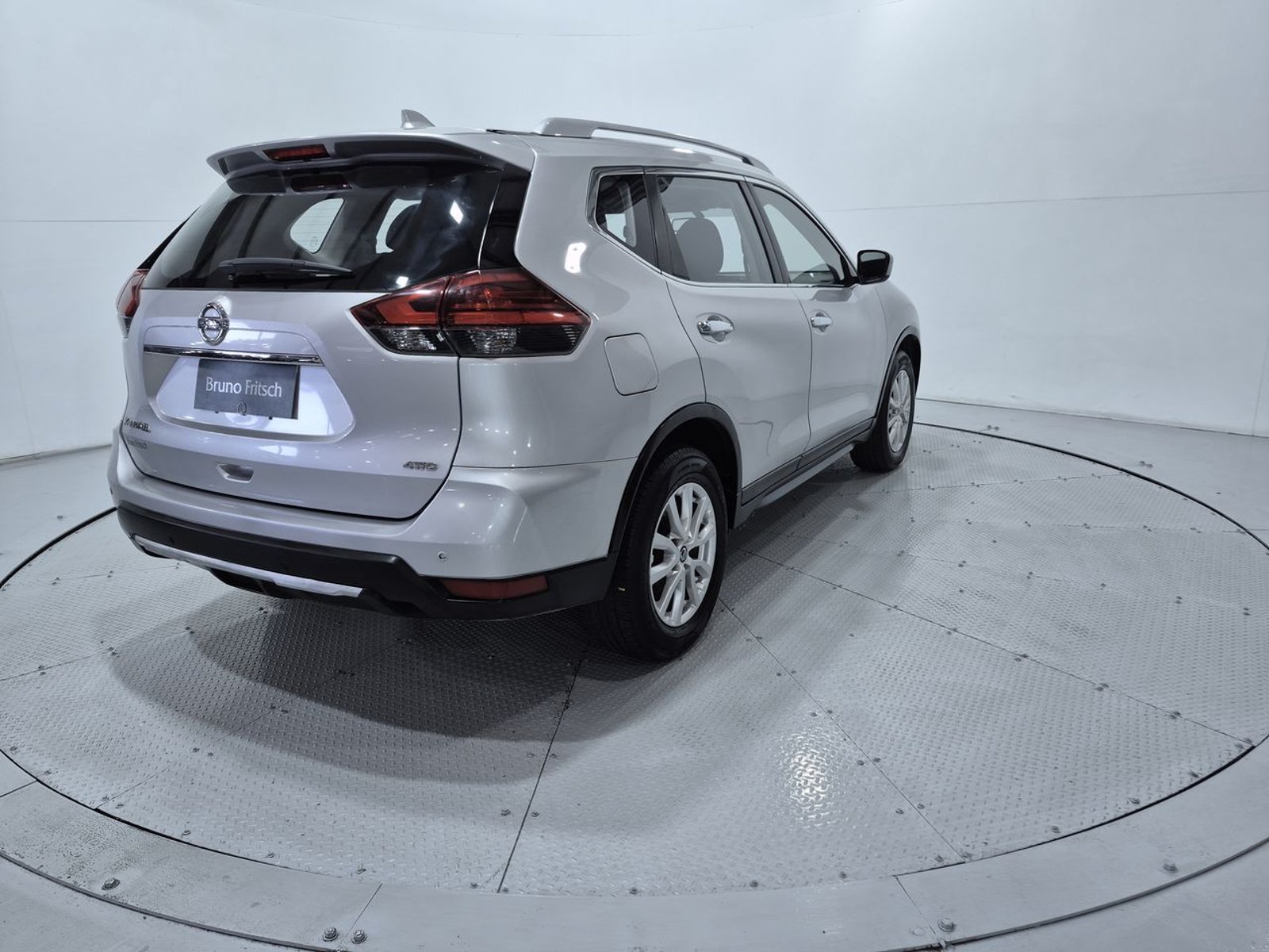 Nissan X-TRAIL NEW X TRAIL SENSE 4WD 2.5 AUT 2020 - Imagen 8 de 20
