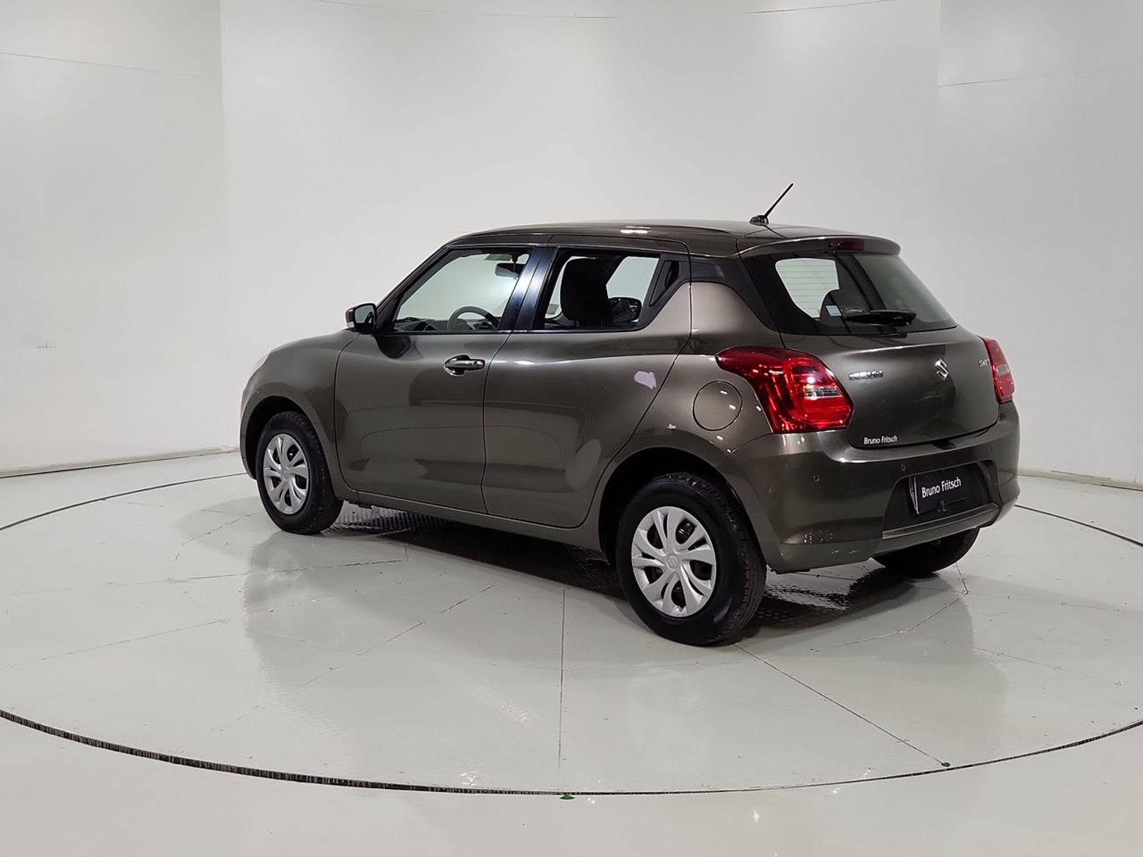 Suzuki SWIFT GL HB 1.2 2022 - Imagen 7 de 20